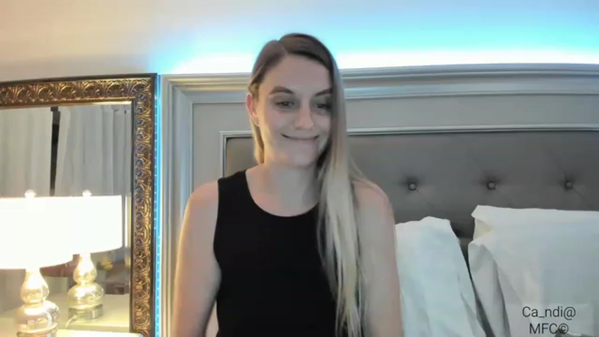 Gallery image thumbnail from Ca_ndi's myfreecams stream on, 12/30/2022, 20:17 image 11 of 20