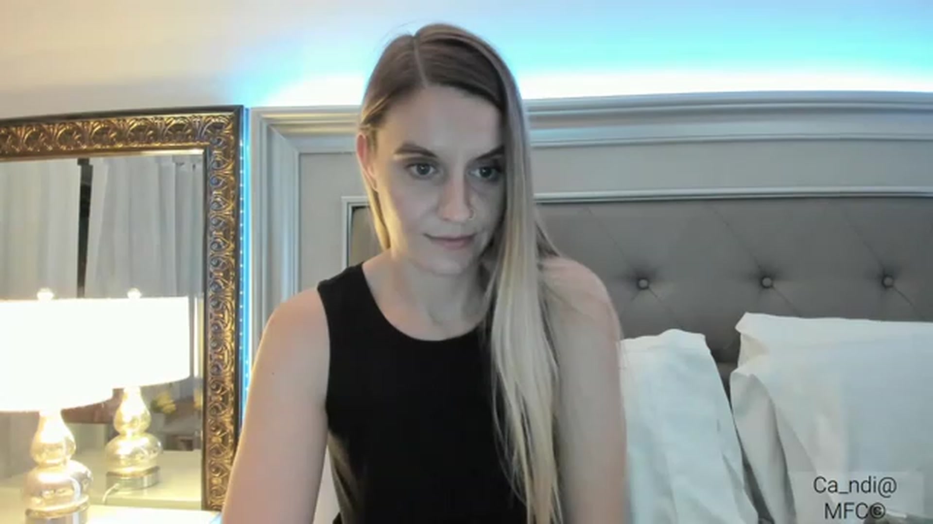 Gallery image thumbnail from Ca_ndi's myfreecams stream on, 12/30/2022, 20:17 image 12 of 20