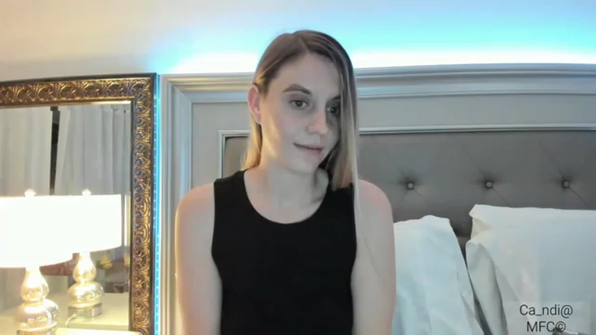 Gallery image thumbnail from Ca_ndi's myfreecams stream on, 12/30/2022, 20:17 image 10 of 20