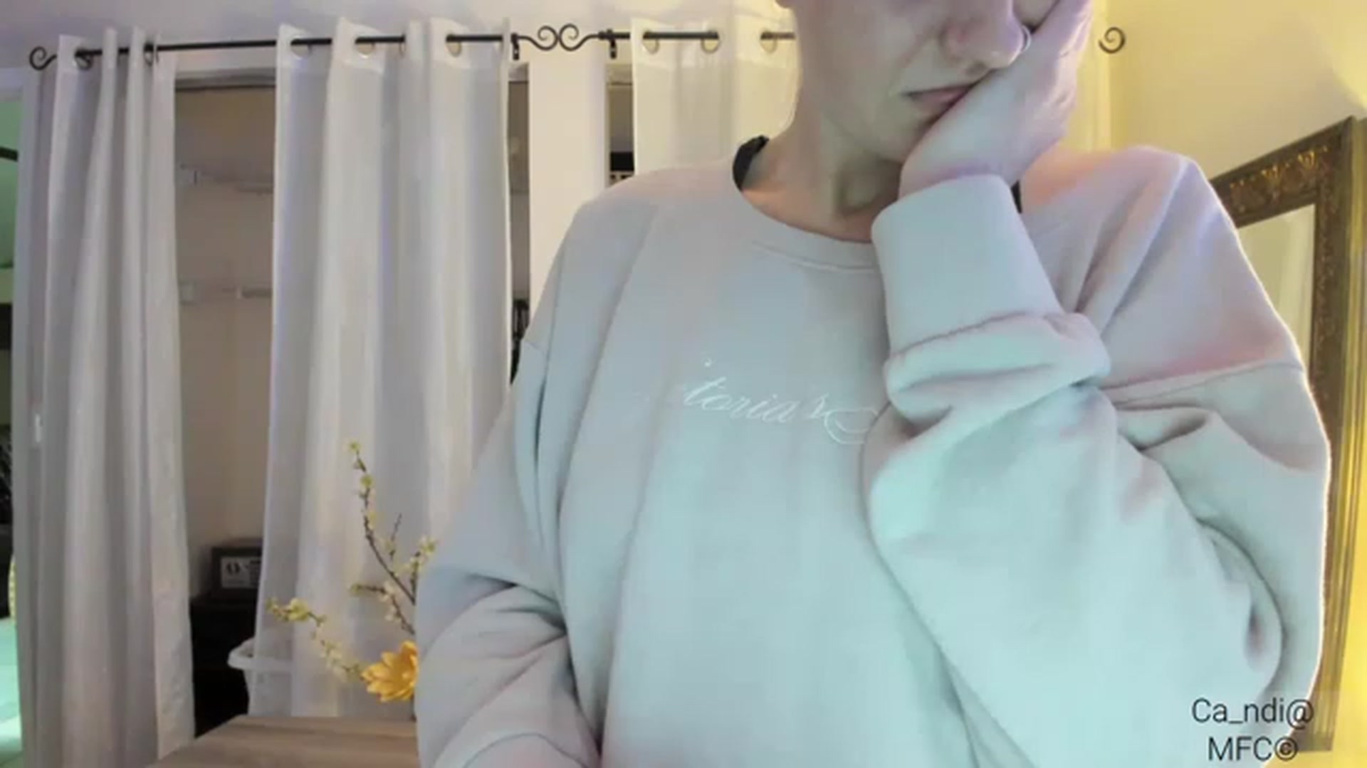 Gallery image thumbnail from Ca_ndi's myfreecams stream on, 01/18/2023, 01:06 image 19 of 20