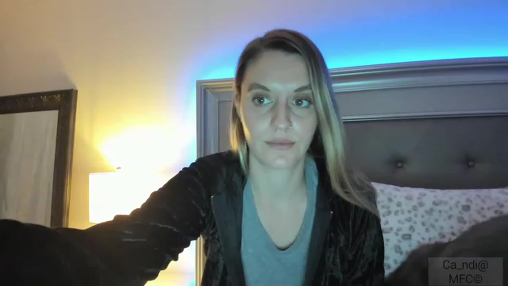 Gallery image thumbnail from Ca_ndi's myfreecams stream on, 01/18/2023, 22:30 image 18 of 20
