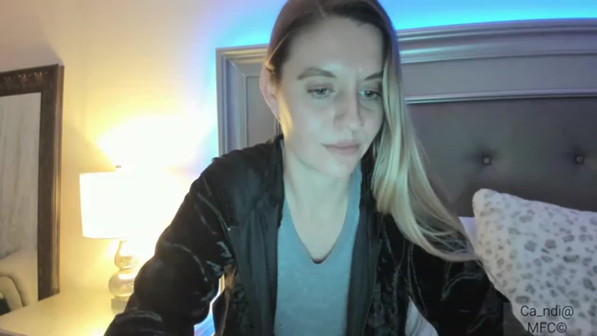 Gallery image thumbnail from Ca_ndi's myfreecams stream on, 01/19/2023, 24:06 image 20 of 20