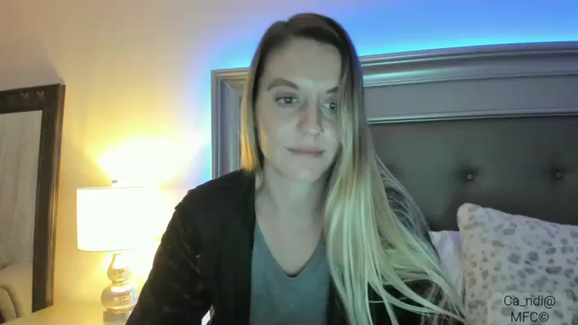 Gallery image thumbnail from Ca_ndi's myfreecams stream on, 01/19/2023, 24:23 image 7 of 20