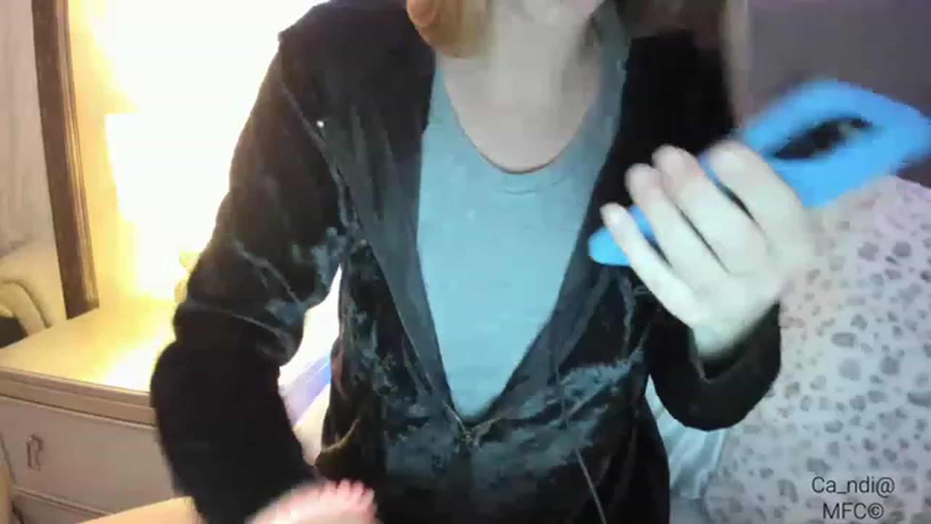 Gallery image thumbnail from Ca_ndi's myfreecams stream on, 01/19/2023, 24:23 image 9 of 20