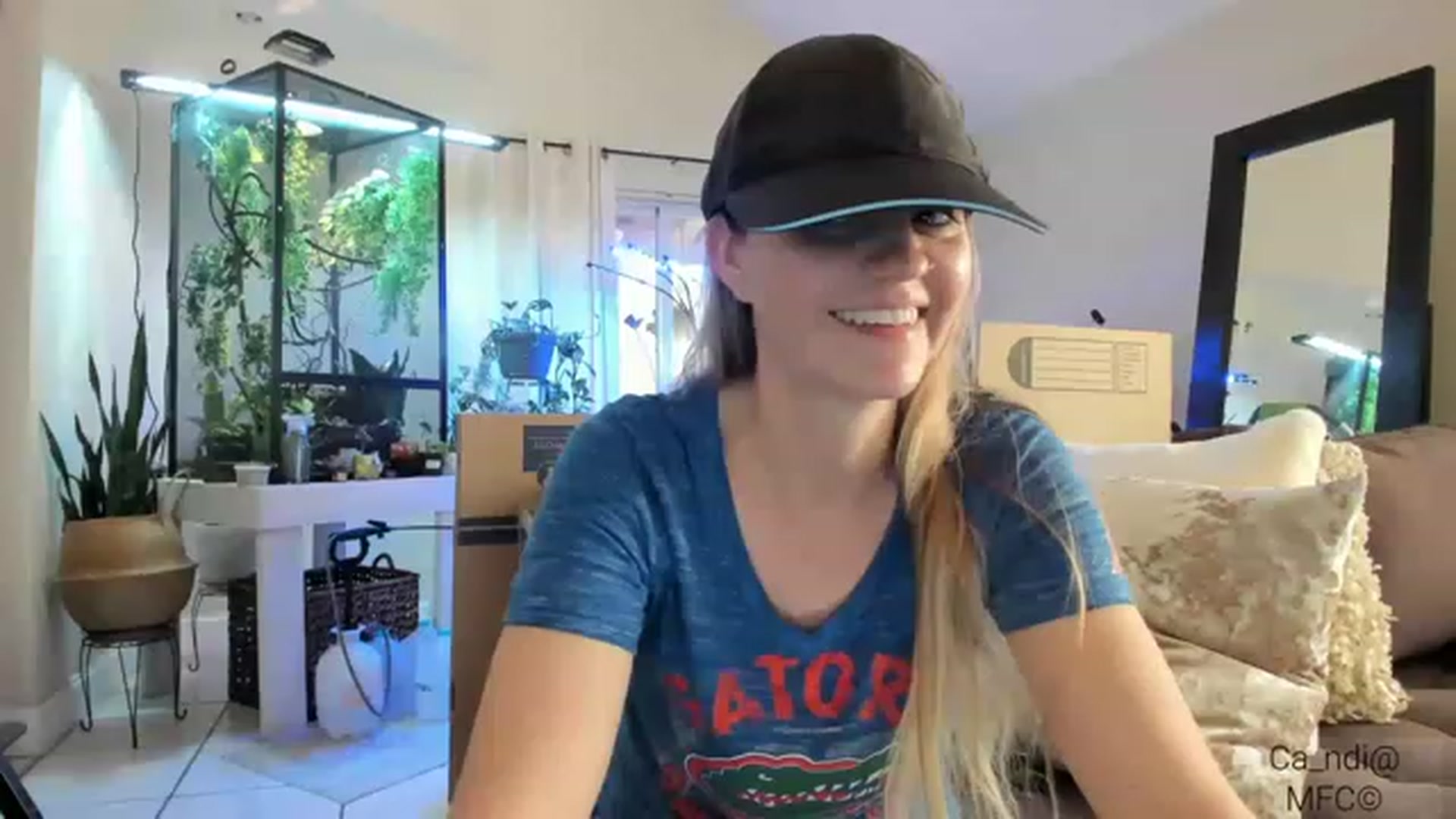 Gallery image thumbnail from Ca_ndi's myfreecams stream on, 01/22/2023, 20:02 image 1 of 20