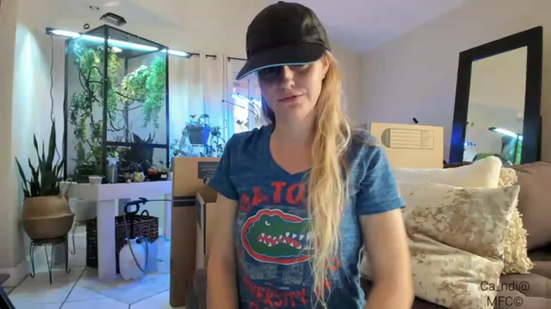 Gallery image thumbnail from Ca_ndi's myfreecams stream on, 01/22/2023, 20:02 image 8 of 20