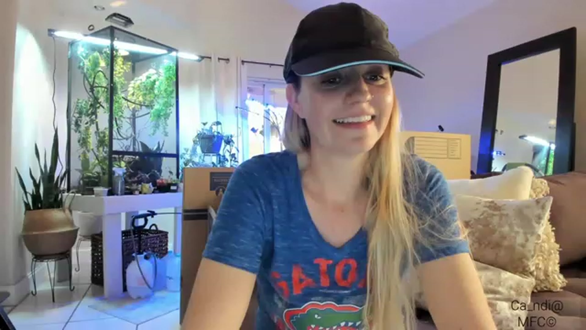 Gallery image thumbnail from Ca_ndi's myfreecams stream on, 01/22/2023, 20:02 image 15 of 20