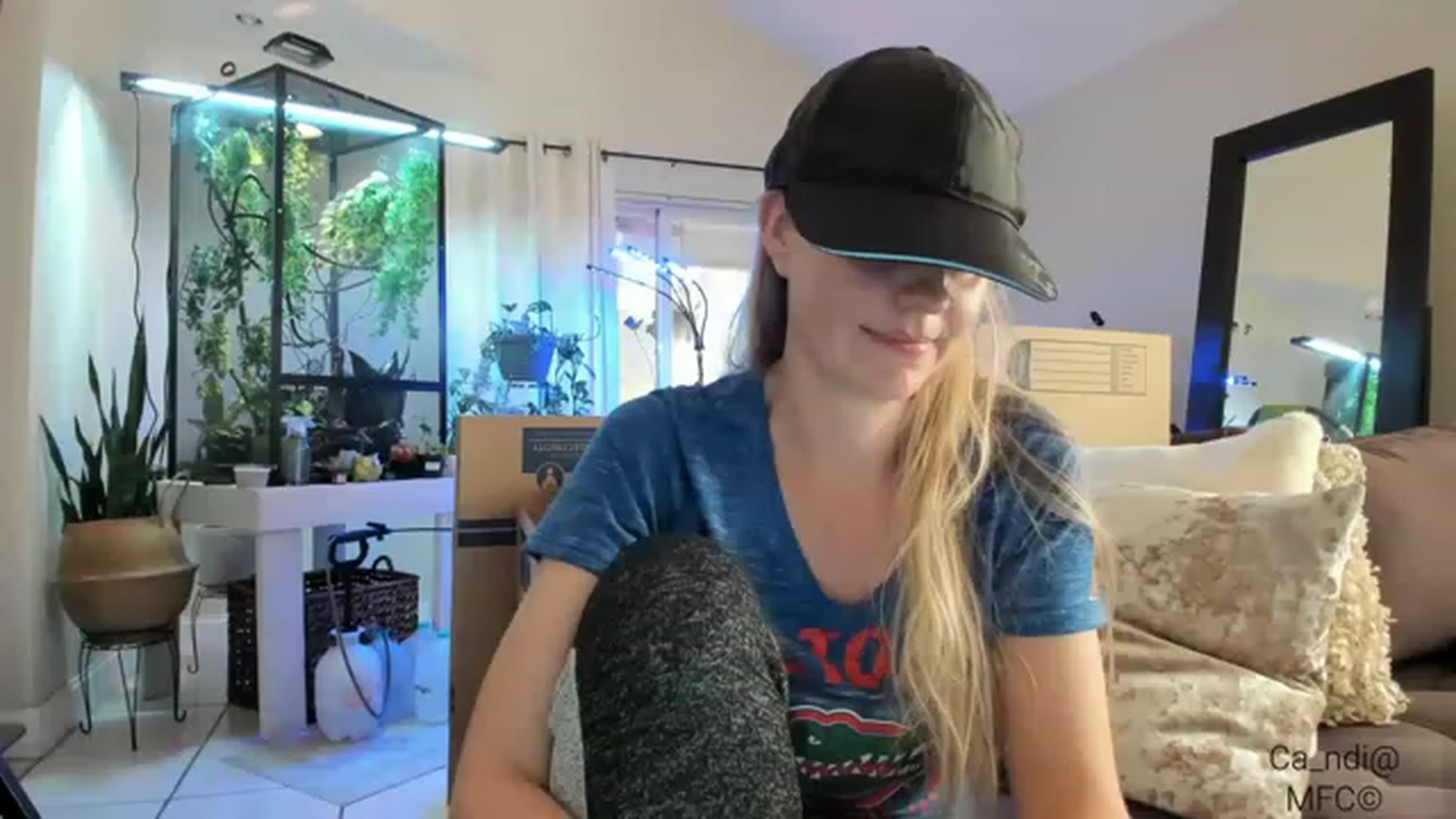 Gallery image thumbnail from Ca_ndi's myfreecams stream on, 01/22/2023, 20:02 image 4 of 20