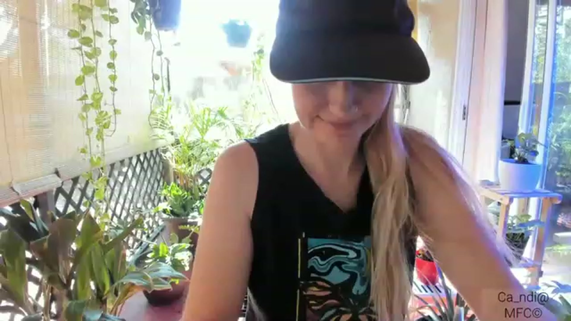 Gallery image thumbnail from Ca_ndi's myfreecams stream on, 01/25/2023, 19:28 image 14 of 20