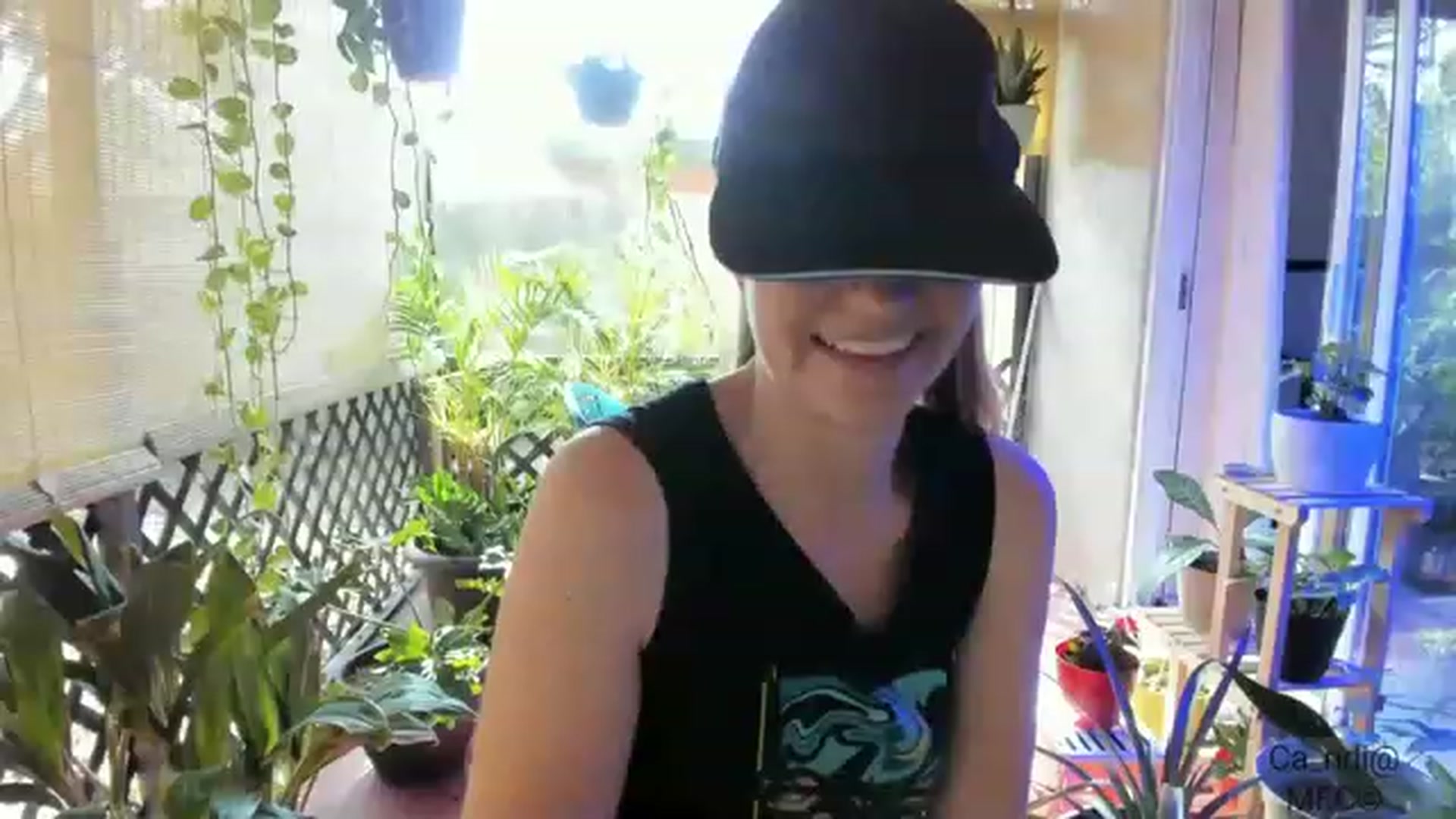 Gallery image thumbnail from Ca_ndi's myfreecams stream on, 01/25/2023, 19:28 image 18 of 20