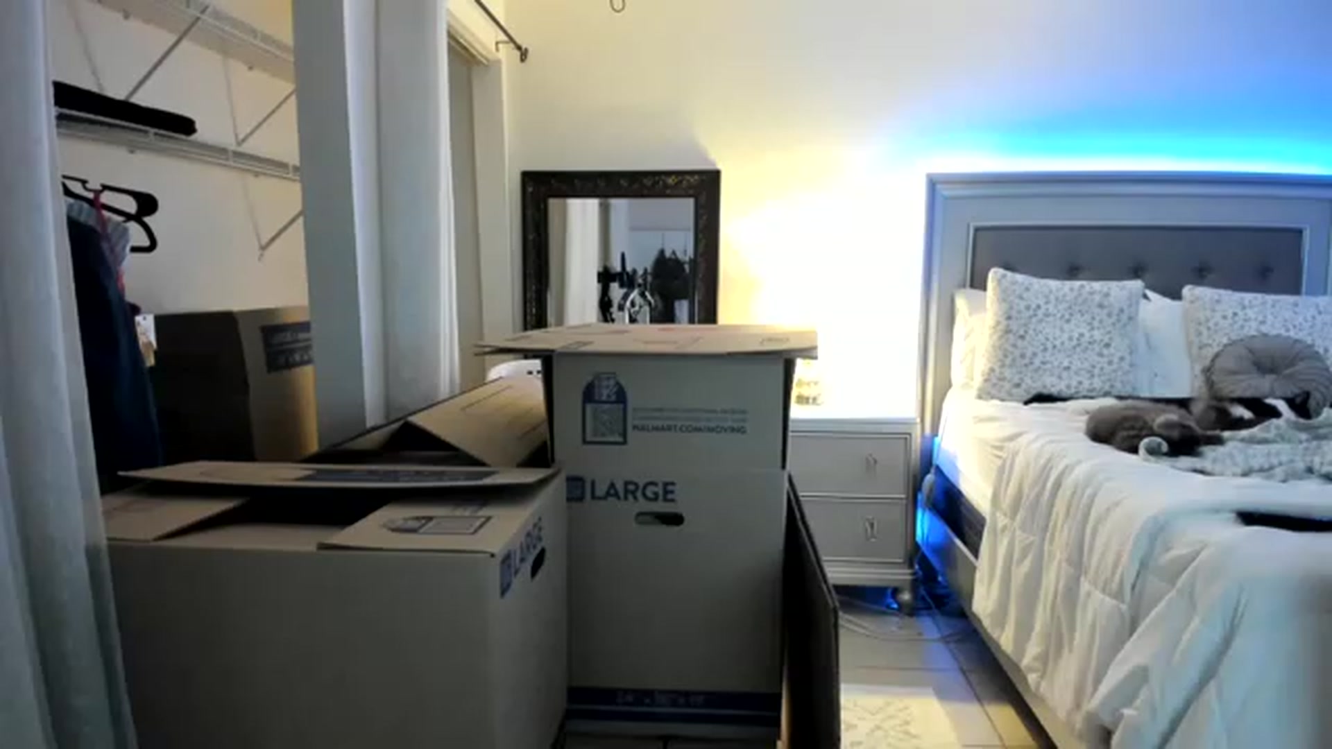 Gallery image thumbnail from Ca_ndi's myfreecams stream on, 01/26/2023, 22:47 image 2 of 20