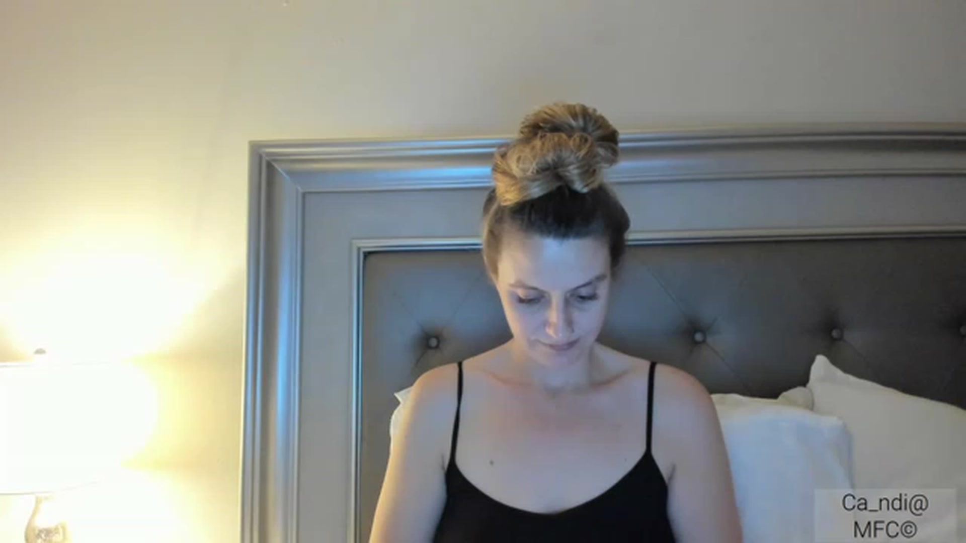 Gallery image thumbnail from Ca_ndi's myfreecams stream on, 01/29/2023, 24:09 image 7 of 20