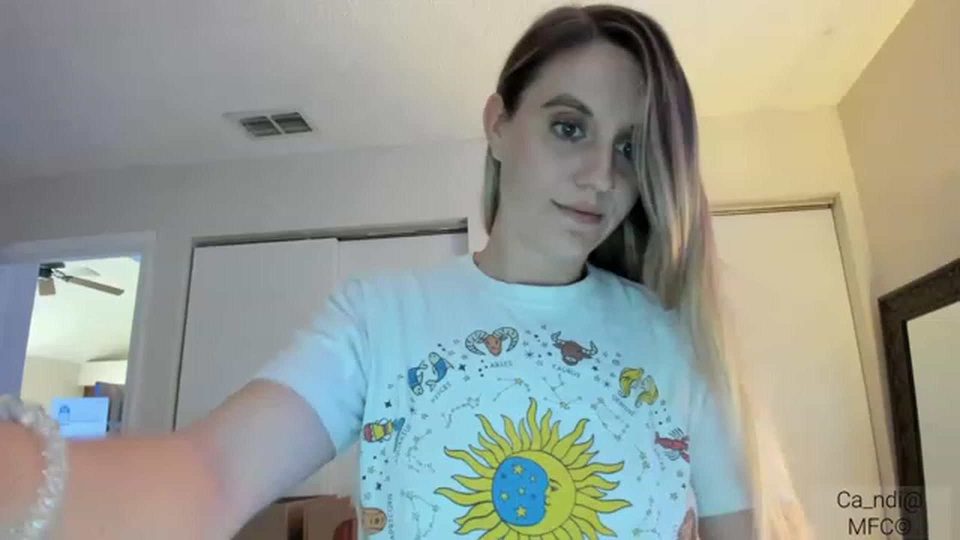 Gallery image thumbnail from Ca_ndi's myfreecams stream on, 01/30/2023, 20:44 image 18 of 20