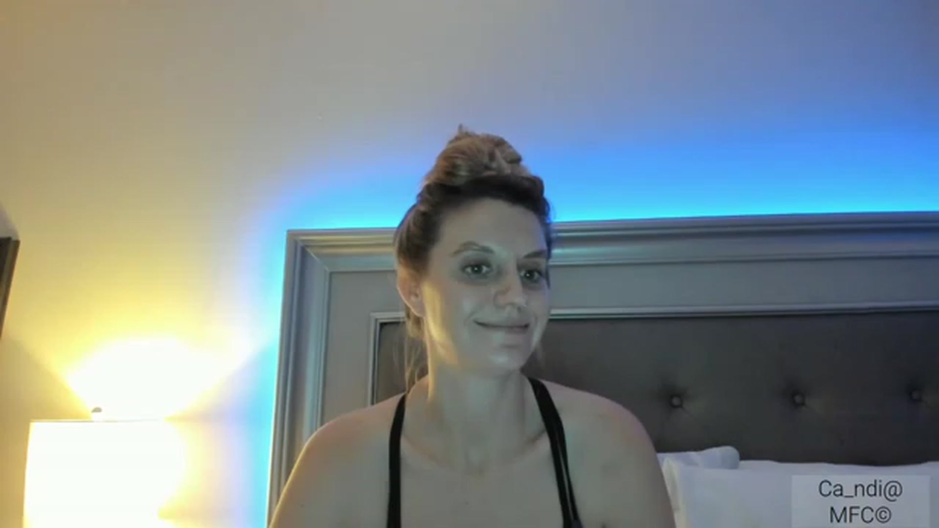 Gallery image thumbnail from Ca_ndi's myfreecams stream on, 02/01/2023, 03:39 image 9 of 20