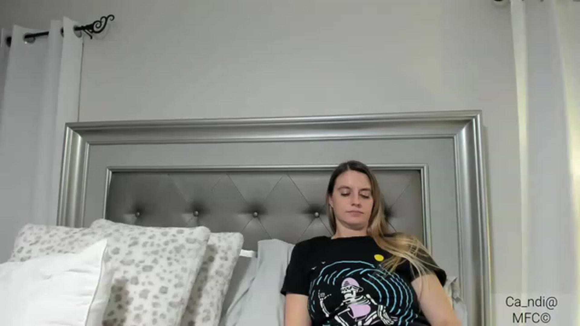 Gallery image thumbnail from Ca_ndi's myfreecams stream on, 02/05/2023, 02:01 image 12 of 20