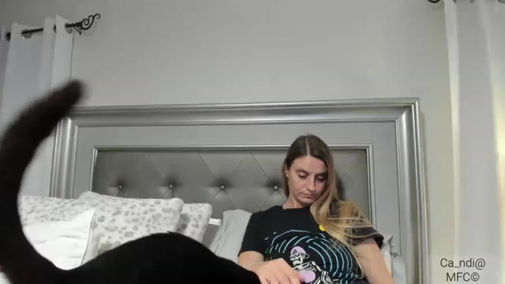 Gallery image thumbnail from Ca_ndi's myfreecams stream on, 02/05/2023, 02:01 image 13 of 20