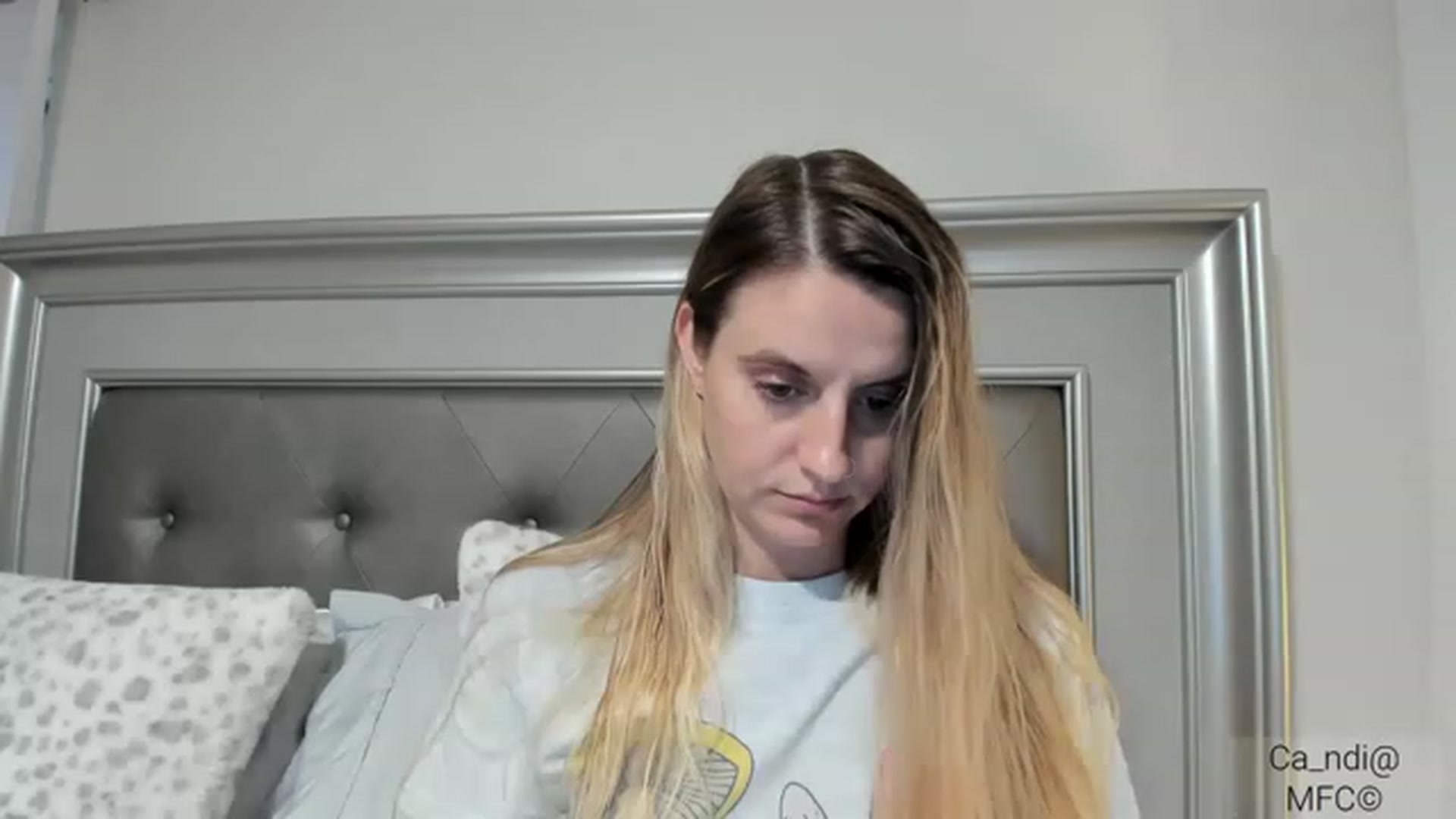 Gallery image thumbnail from Ca_ndi's myfreecams stream on, 02/05/2023, 23:32 image 2 of 20