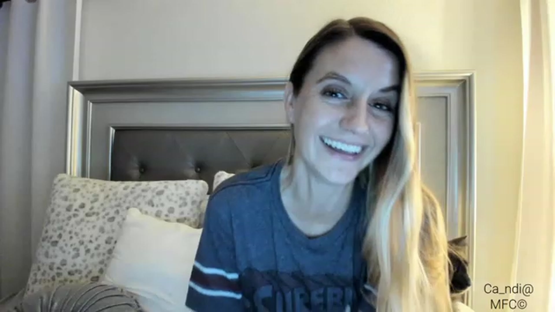 Gallery image thumbnail from Ca_ndi's myfreecams stream on, 02/07/2023, 01:36 image 16 of 20
