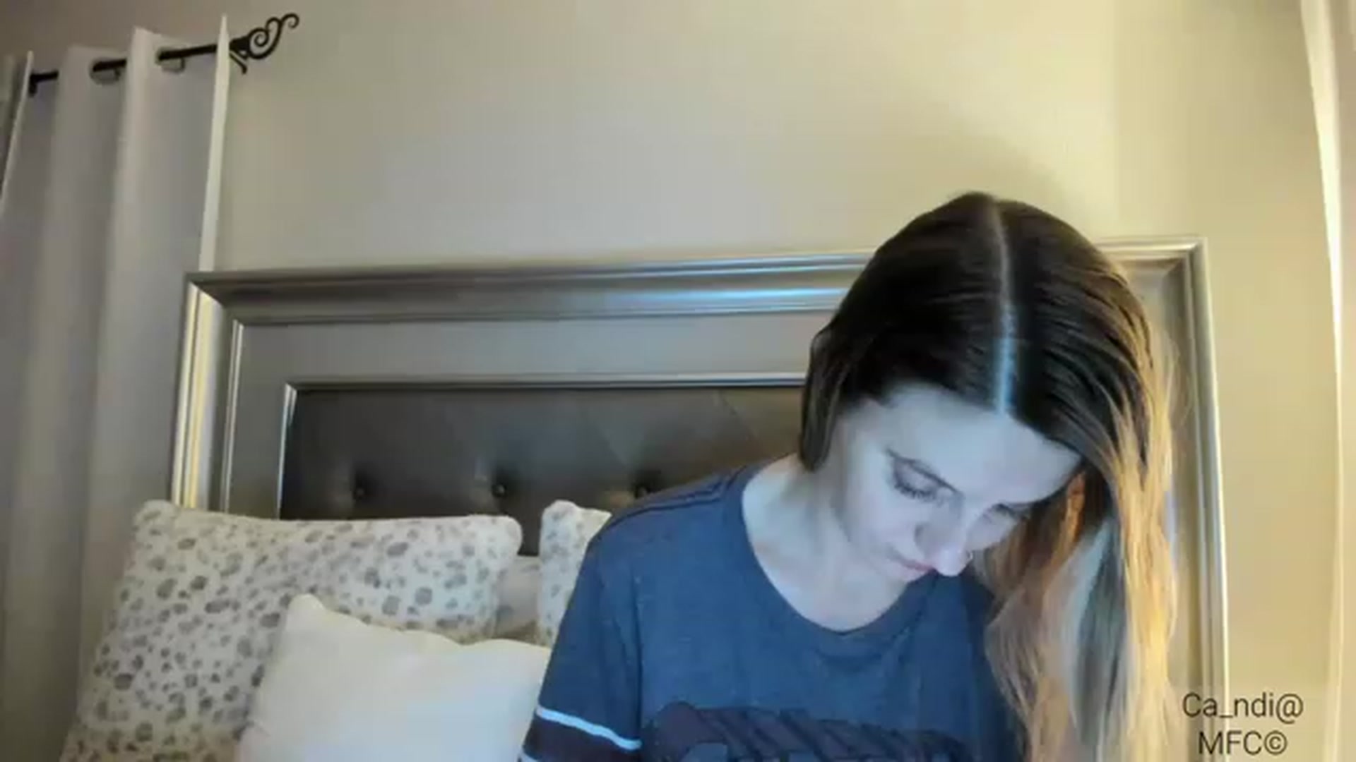 Gallery image thumbnail from Ca_ndi's myfreecams stream on, 02/07/2023, 01:36 image 10 of 20