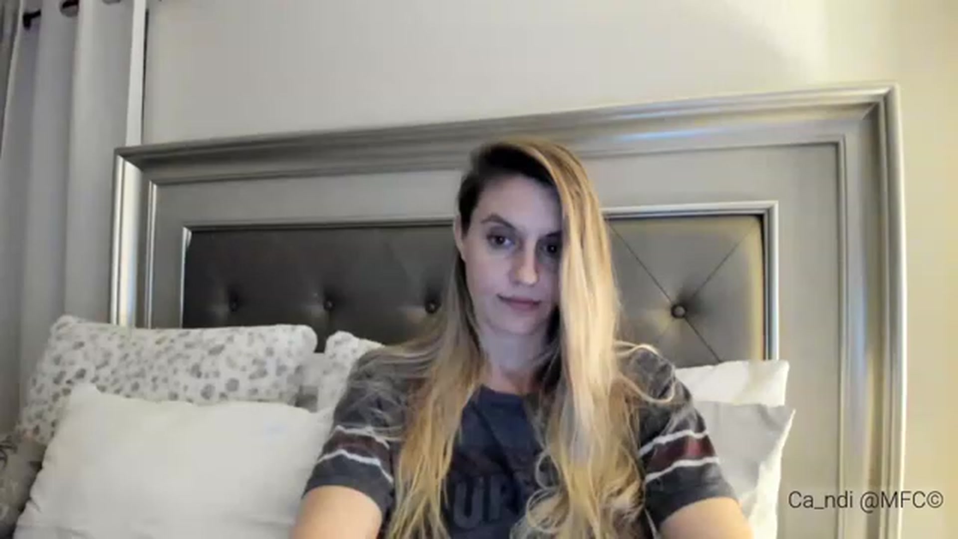 Gallery image thumbnail from Ca_ndi's myfreecams stream on, 02/07/2023, 03:18 image 10 of 20
