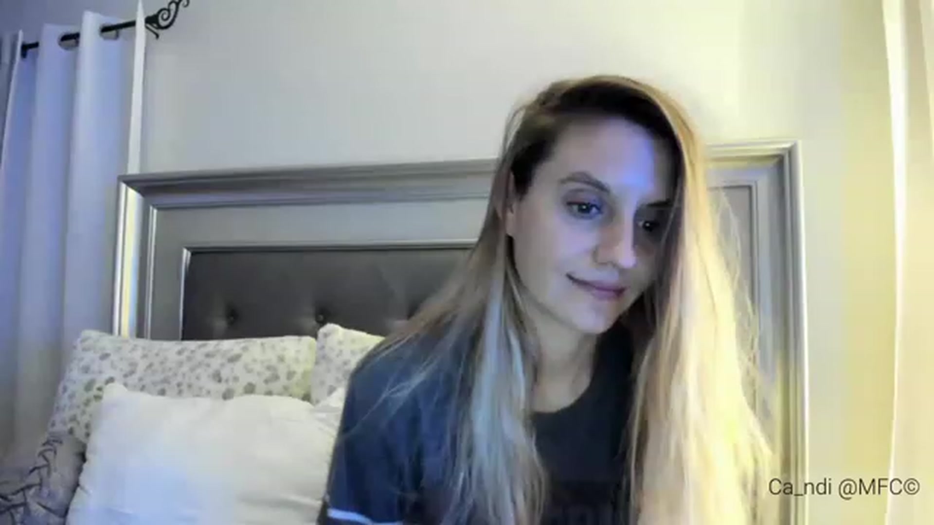 Gallery image thumbnail from Ca_ndi's myfreecams stream on, 02/07/2023, 03:18 image 20 of 20