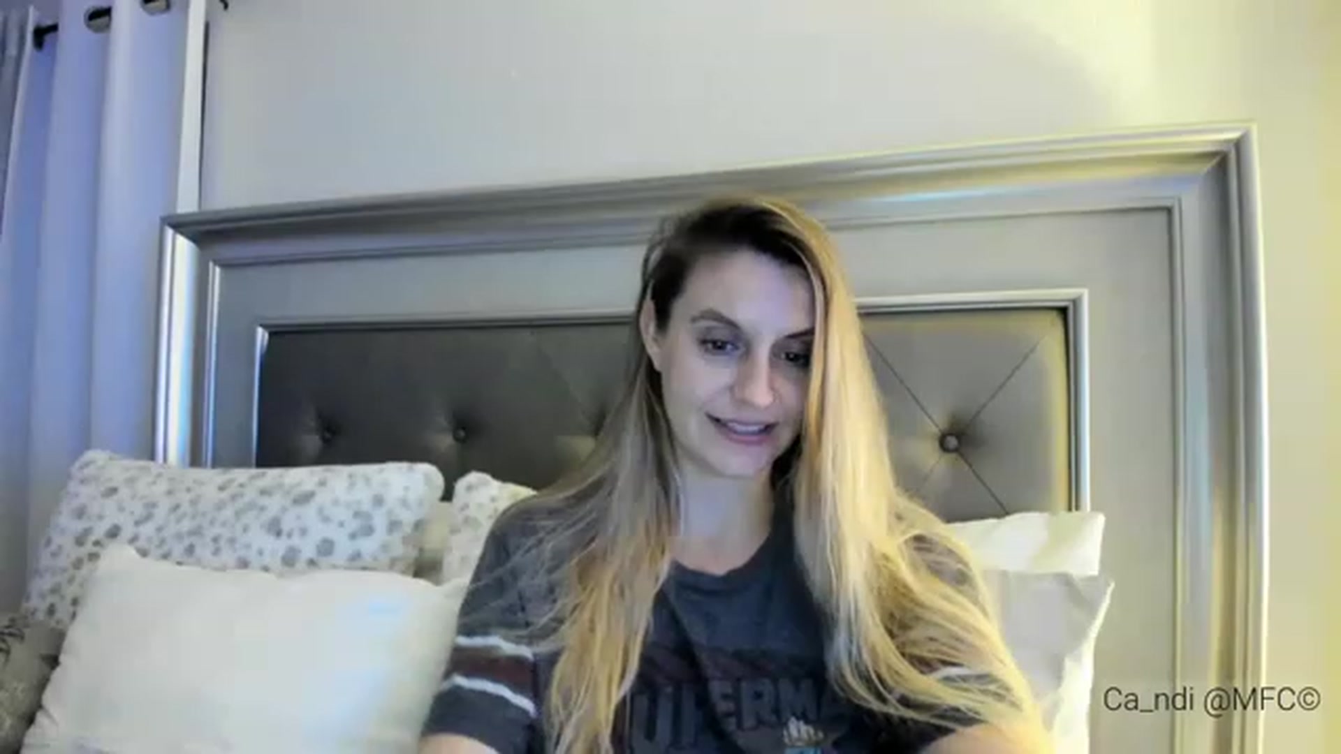Gallery image thumbnail from Ca_ndi's myfreecams stream on, 02/07/2023, 03:18 image 17 of 20