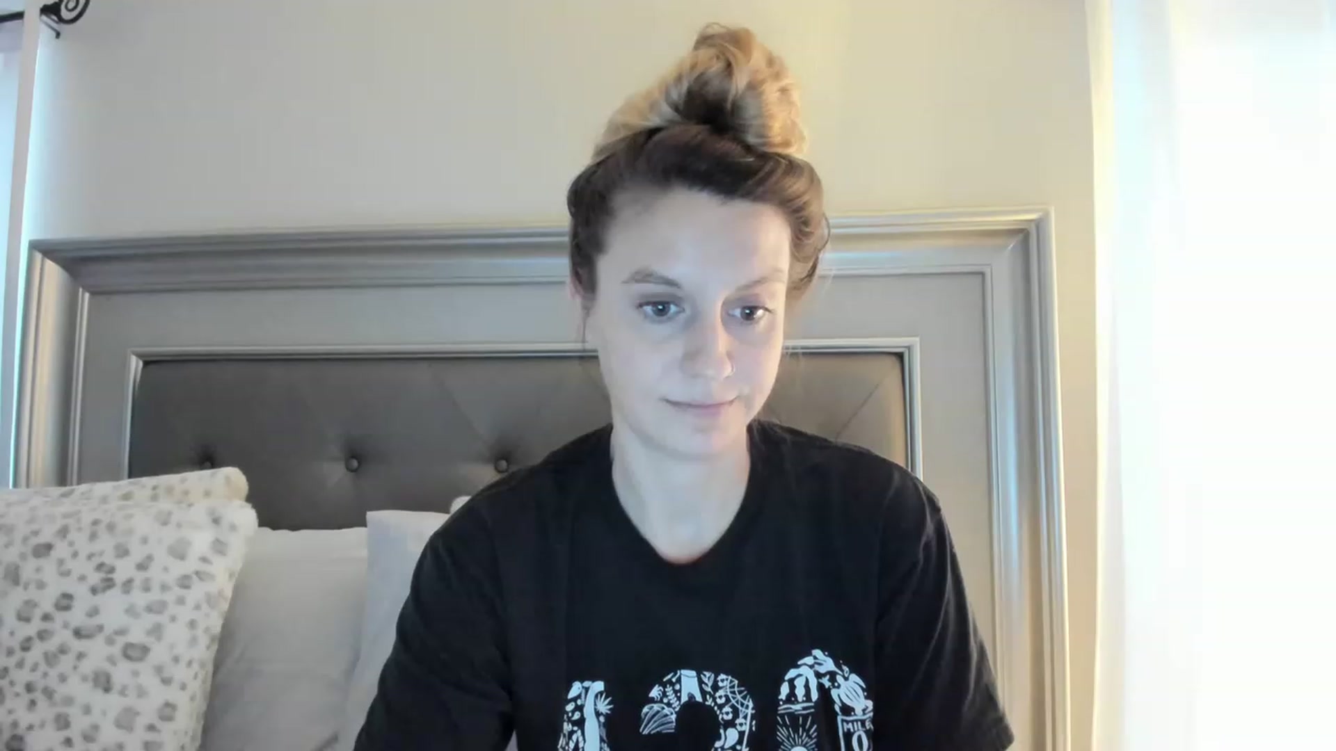 Gallery image thumbnail from Ca_ndi's myfreecams stream on, 02/18/2023, 12:30 image 17 of 20