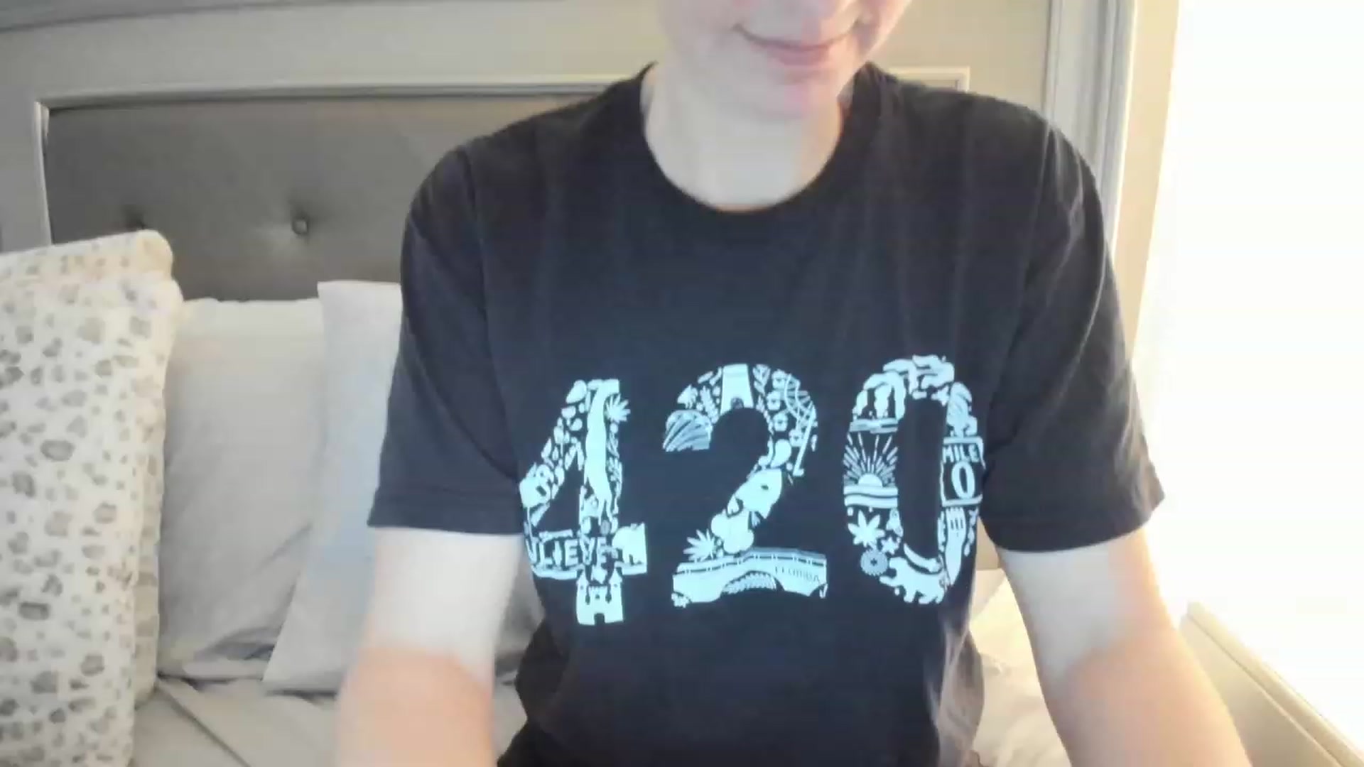 Gallery image thumbnail from Ca_ndi's myfreecams stream on, 02/18/2023, 12:30 image 19 of 20