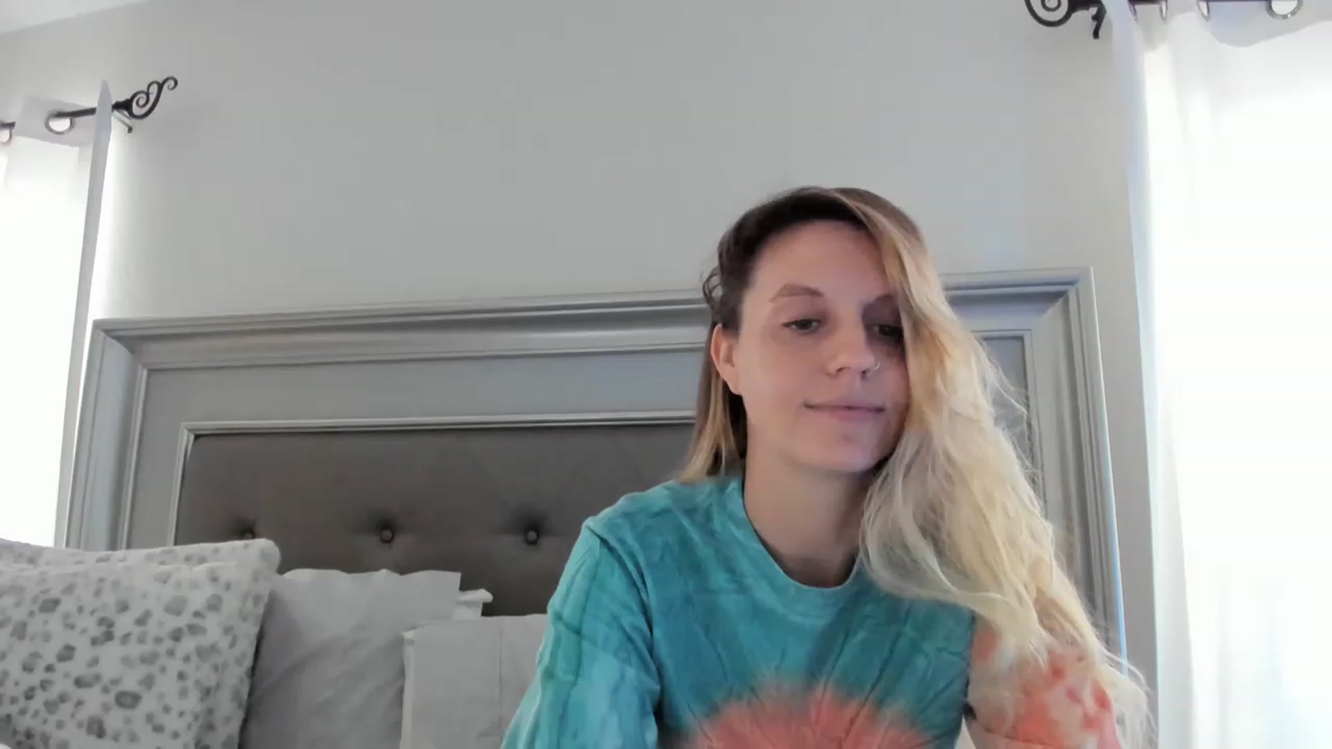 Gallery image thumbnail from Ca_ndi's myfreecams stream on, 02/19/2023, 13:04 image 14 of 20