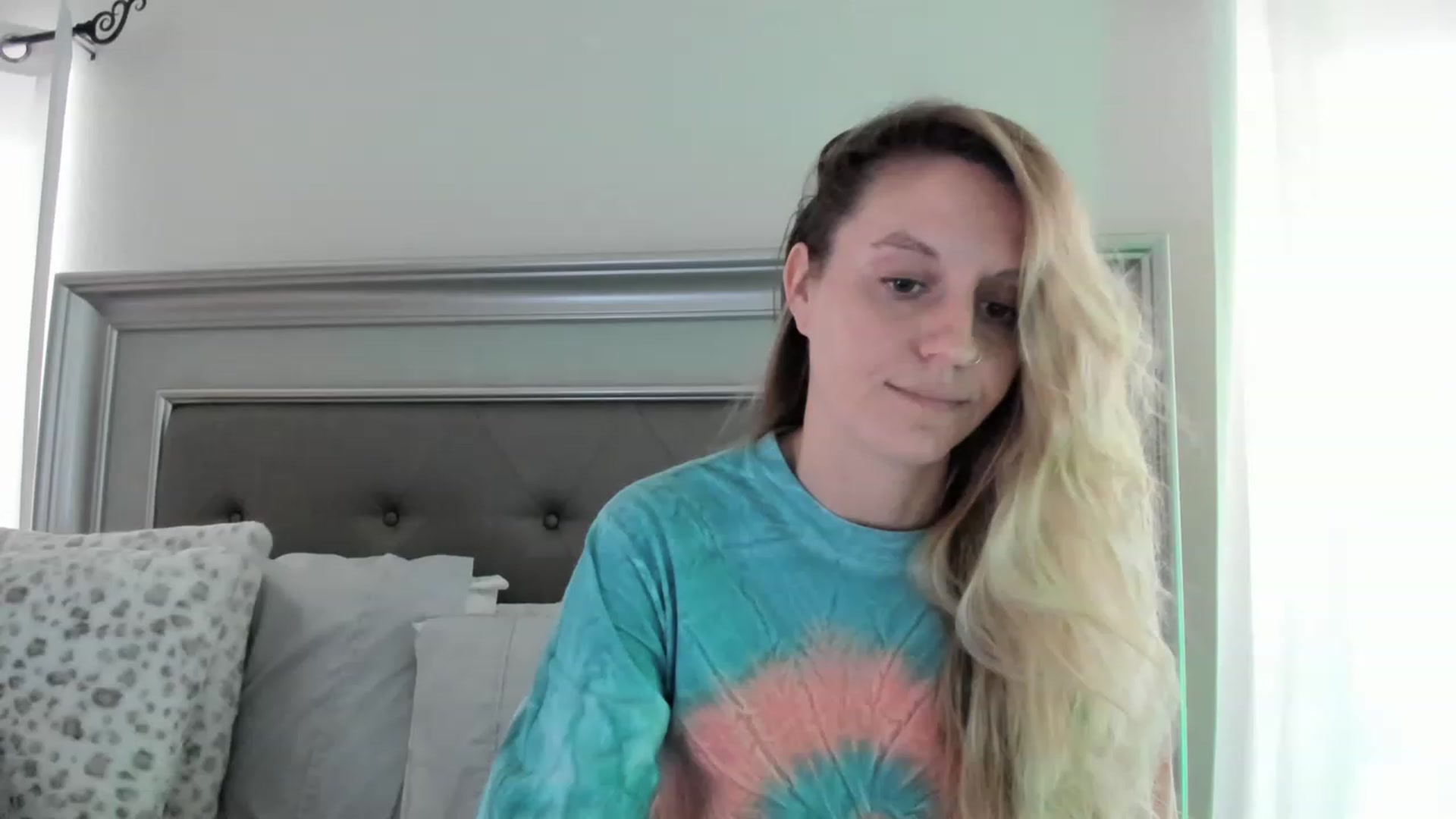 Gallery image thumbnail from Ca_ndi's myfreecams stream on, 02/19/2023, 13:04 image 1 of 20