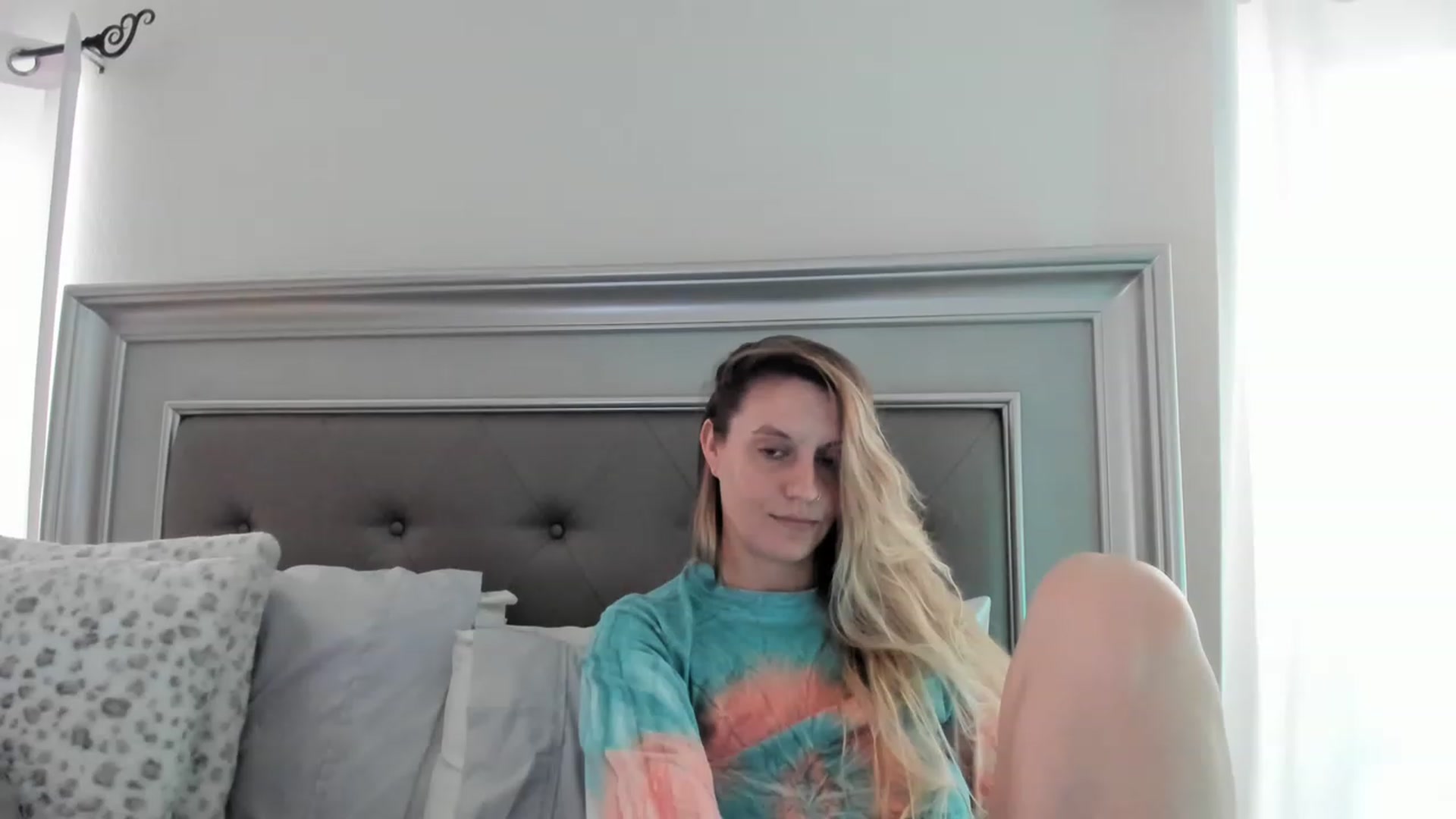 Gallery image thumbnail from Ca_ndi's myfreecams stream on, 02/19/2023, 13:04 image 10 of 20