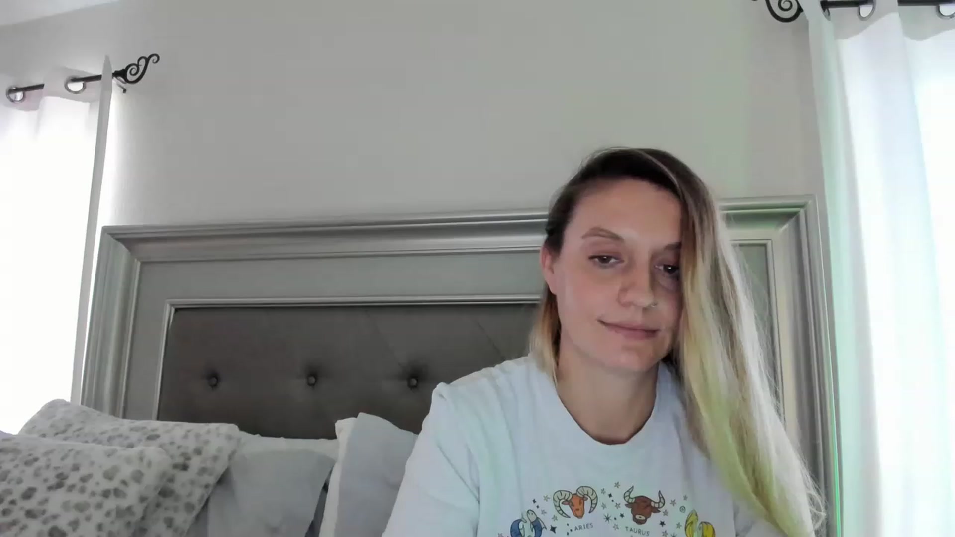 Gallery image thumbnail from Ca_ndi's myfreecams stream on, 02/22/2023, 16:13 image 20 of 20