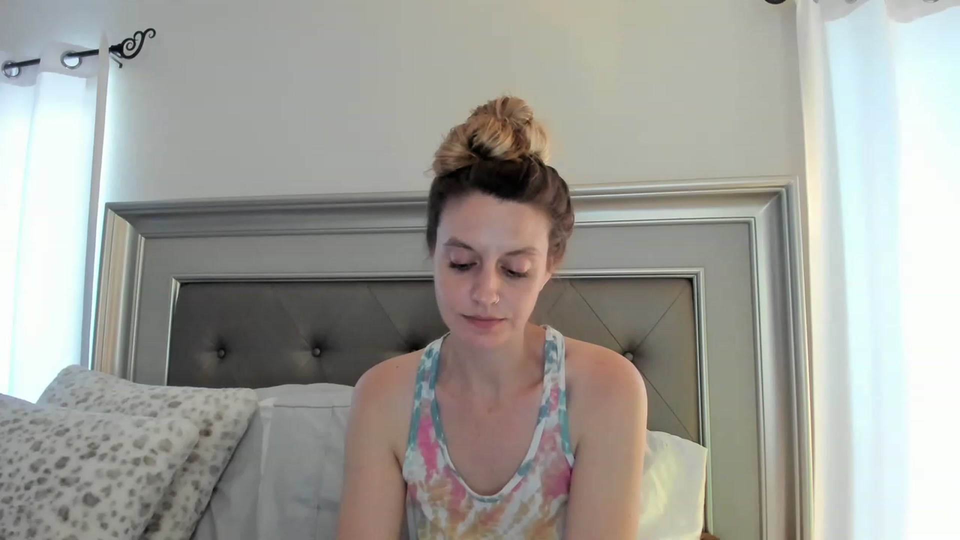 Gallery image thumbnail from Ca_ndi's myfreecams stream on, 02/22/2023, 20:34 image 1 of 20