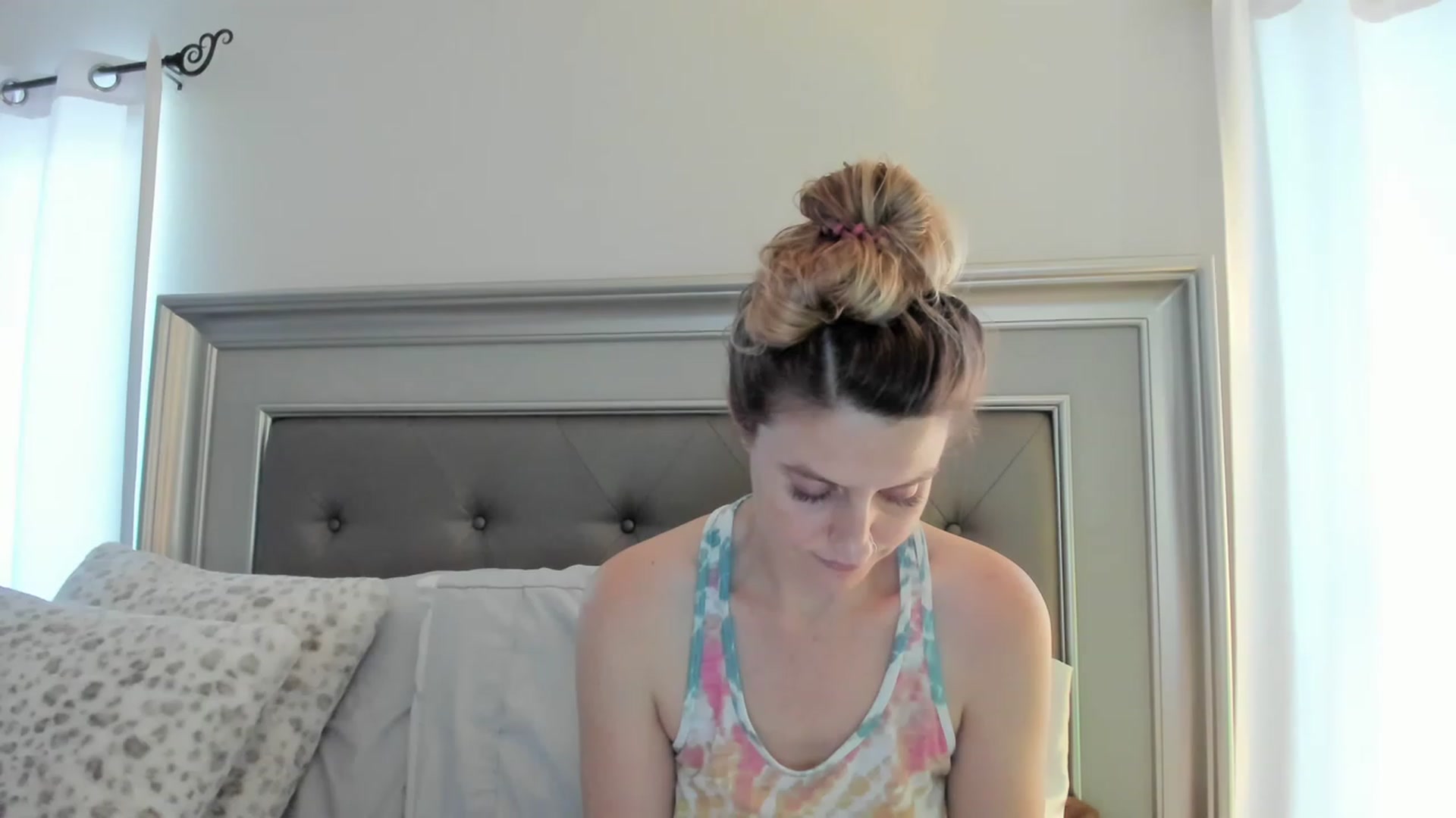 Gallery image thumbnail from Ca_ndi's myfreecams stream on, 02/22/2023, 20:34 image 5 of 20