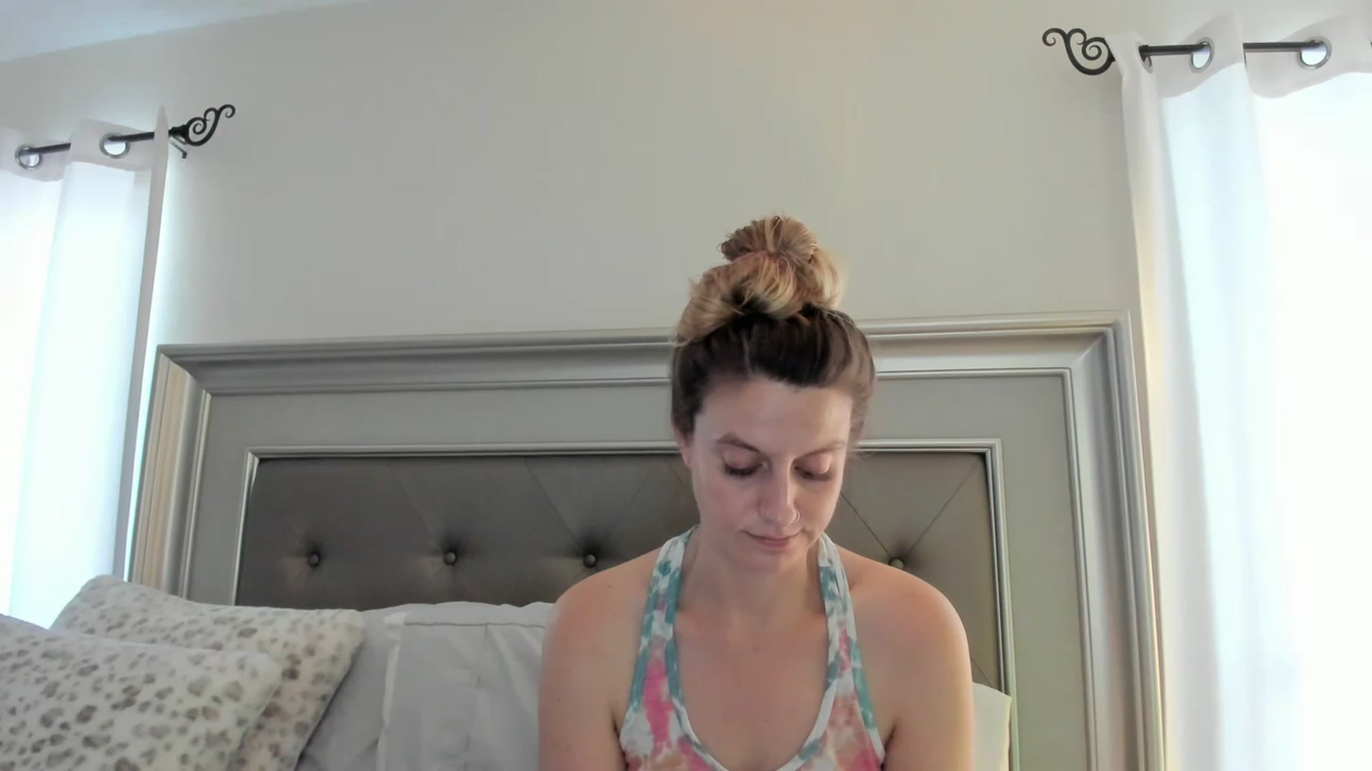 Gallery image thumbnail from Ca_ndi's myfreecams stream on, 02/22/2023, 20:34 image 9 of 20