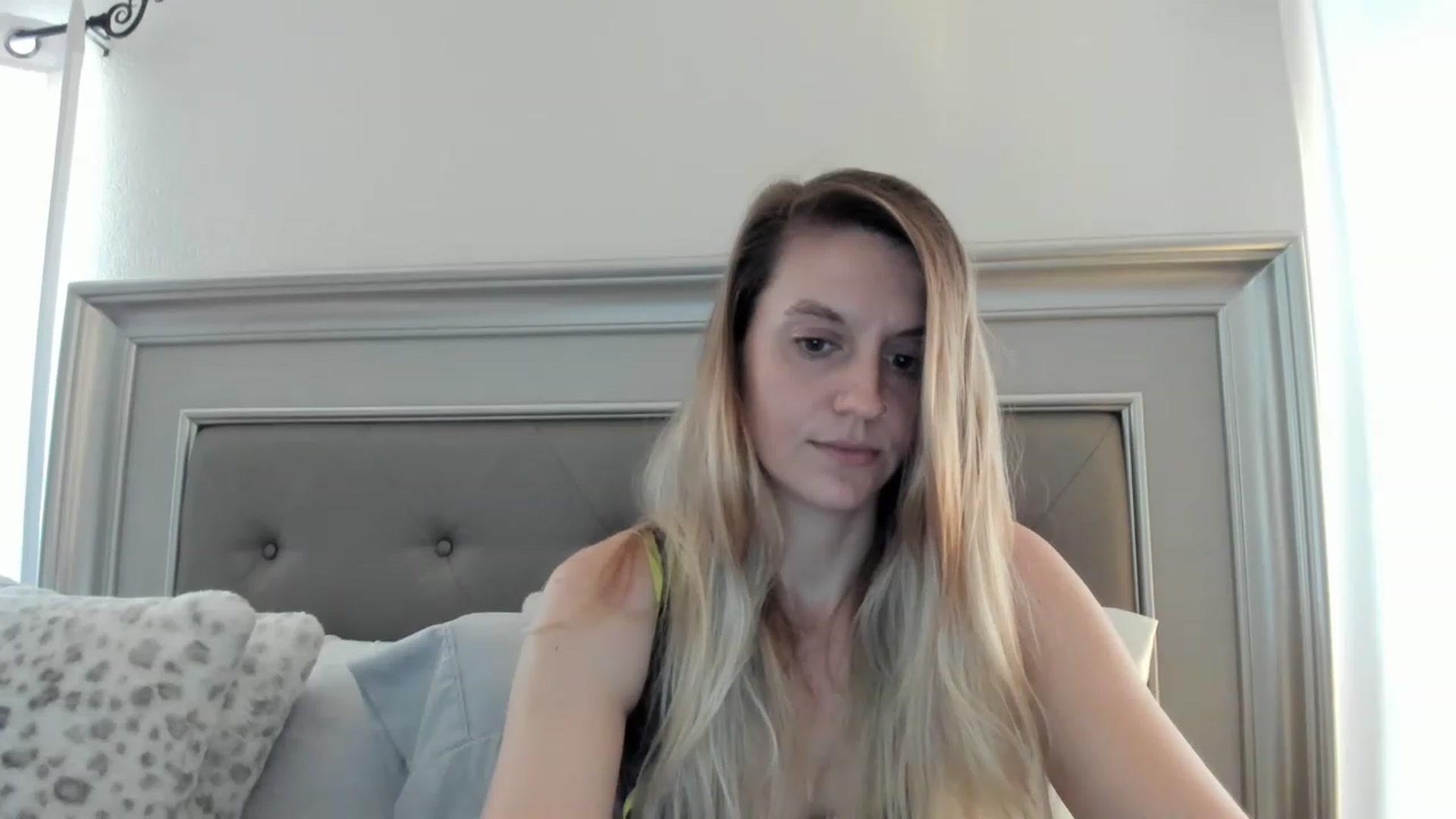Gallery image thumbnail from Ca_ndi's myfreecams stream on, 02/23/2023, 13:59 image 4 of 20