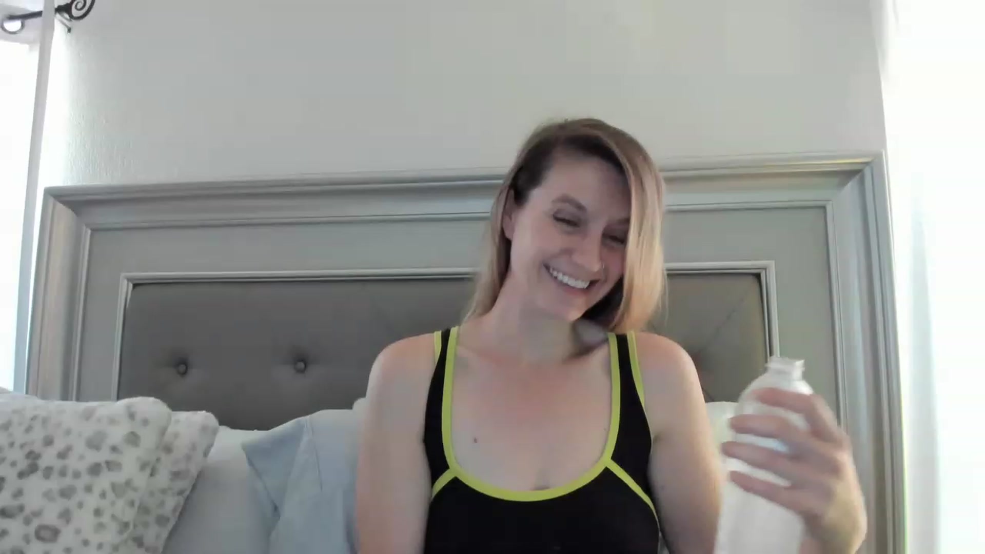 Gallery image thumbnail from Ca_ndi's myfreecams stream on, 02/23/2023, 13:59 image 2 of 20