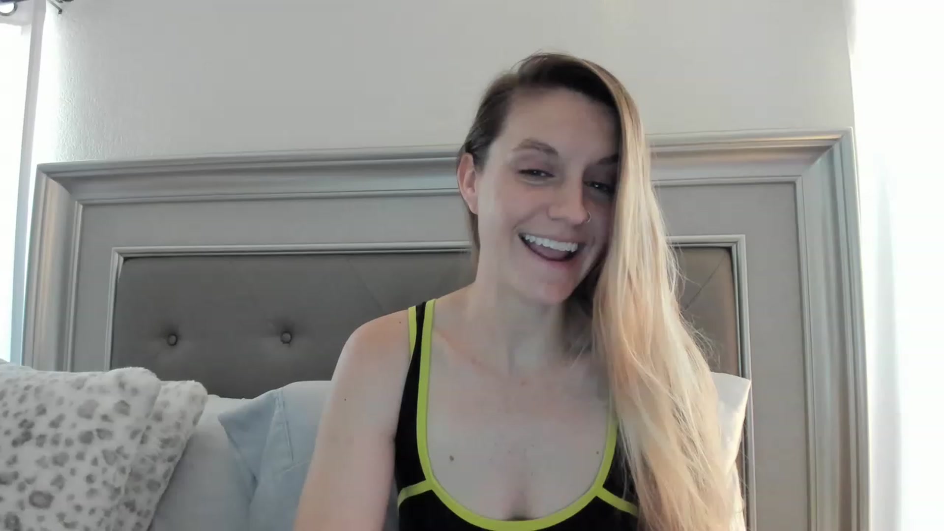 Gallery image thumbnail from Ca_ndi's myfreecams stream on, 02/23/2023, 13:59 image 1 of 20