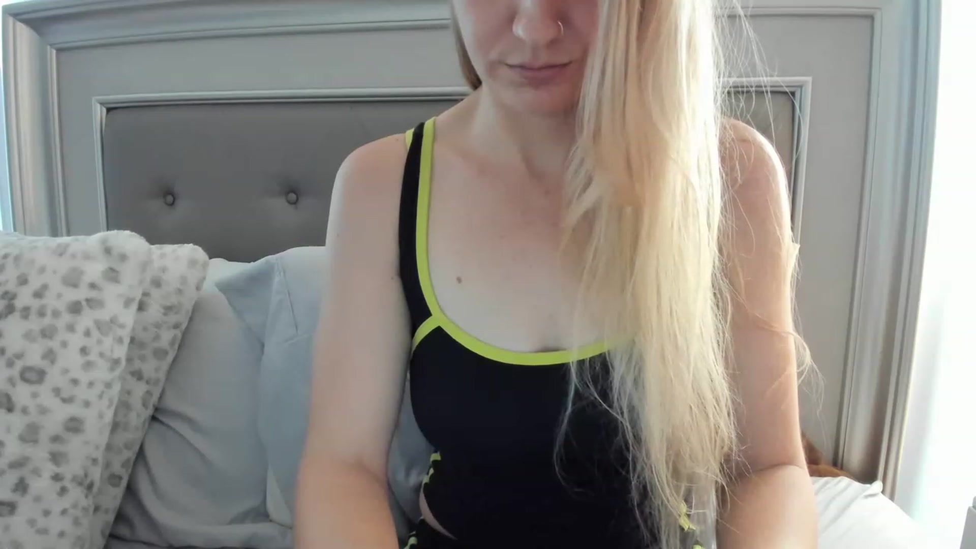 Gallery image thumbnail from Ca_ndi's myfreecams stream on, 02/23/2023, 13:59 image 19 of 20
