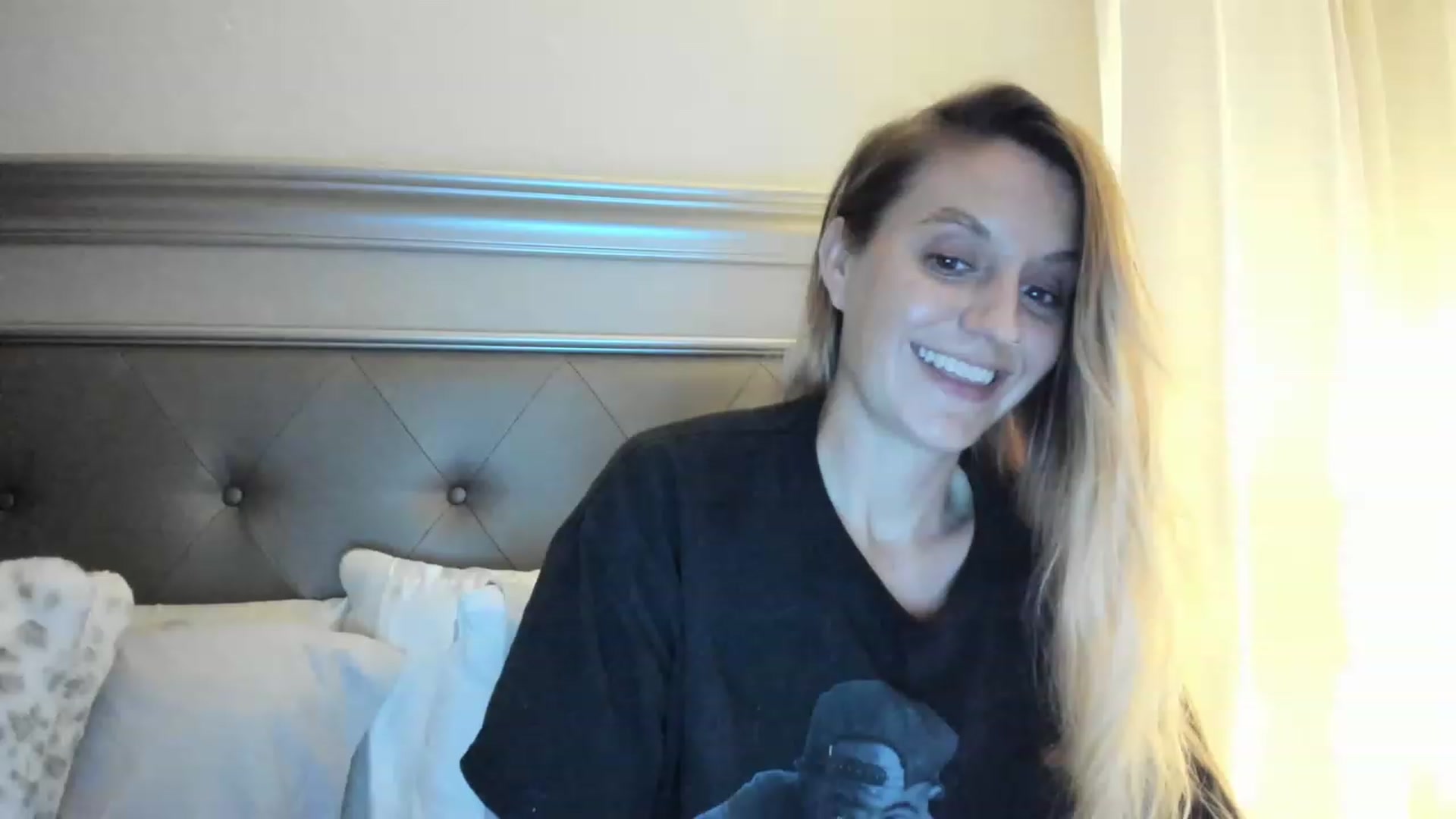 Gallery image thumbnail from Ca_ndi's myfreecams stream on, 02/24/2023, 02:17 image 12 of 20