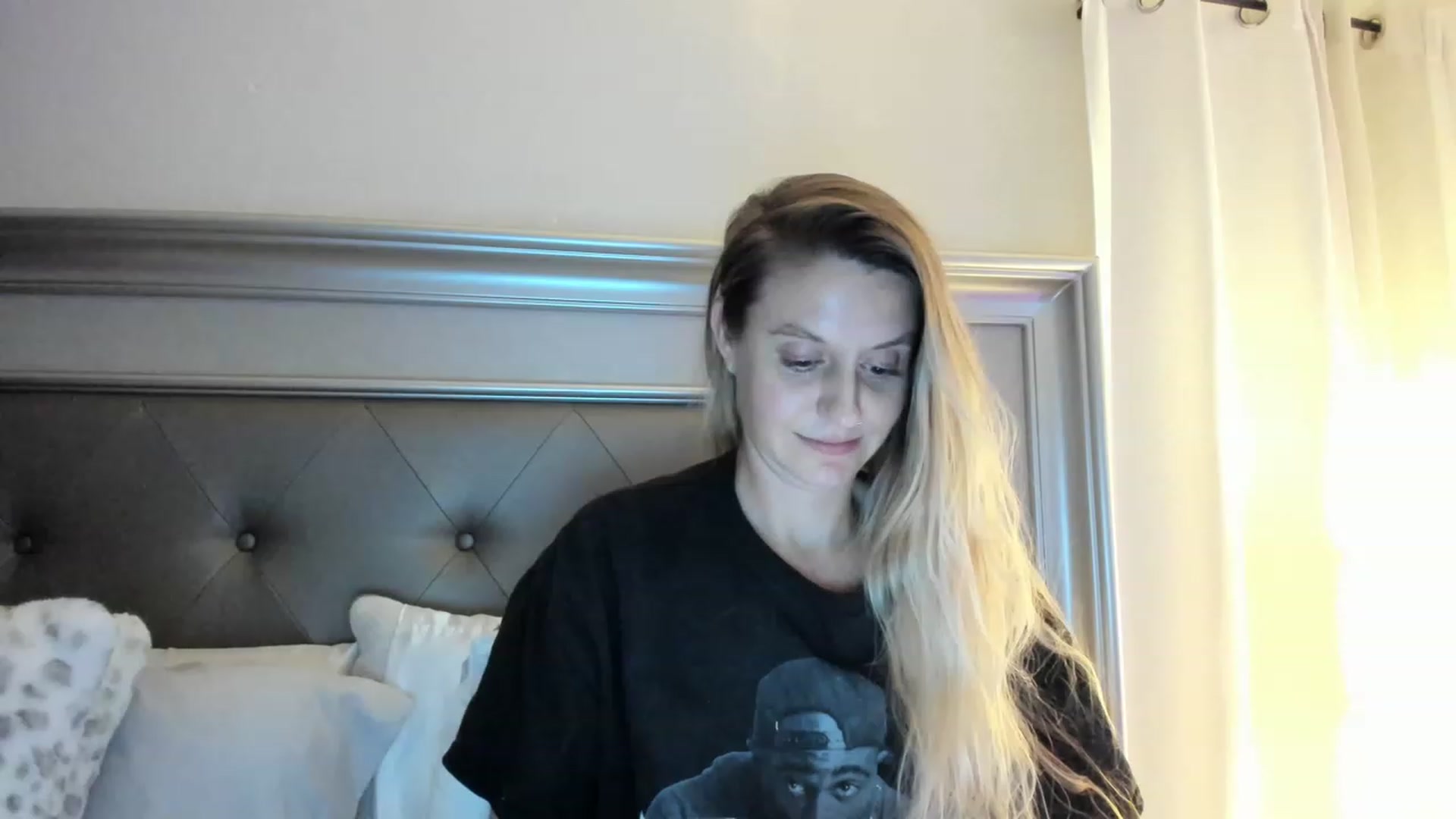 Gallery image thumbnail from Ca_ndi's myfreecams stream on, 02/24/2023, 02:17 image 17 of 20