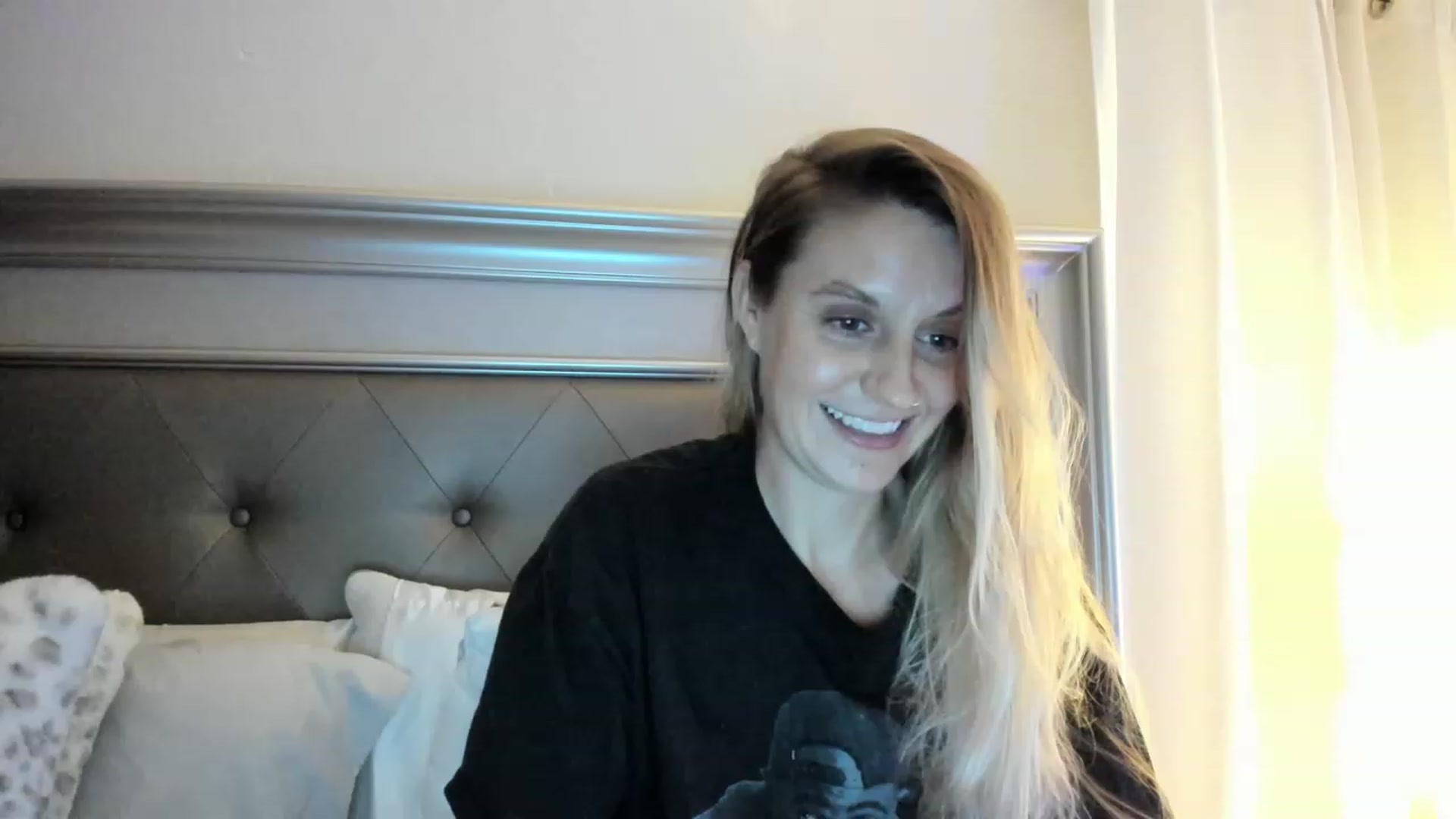 Gallery image thumbnail from Ca_ndi's myfreecams stream on, 02/24/2023, 02:17 image 14 of 20