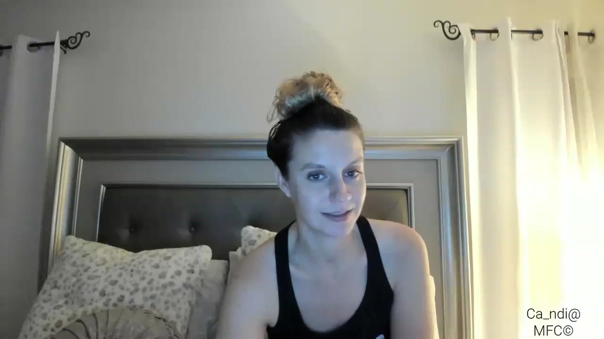 Gallery image thumbnail from Ca_ndi's myfreecams stream on, 02/26/2023, 05:45 image 10 of 20