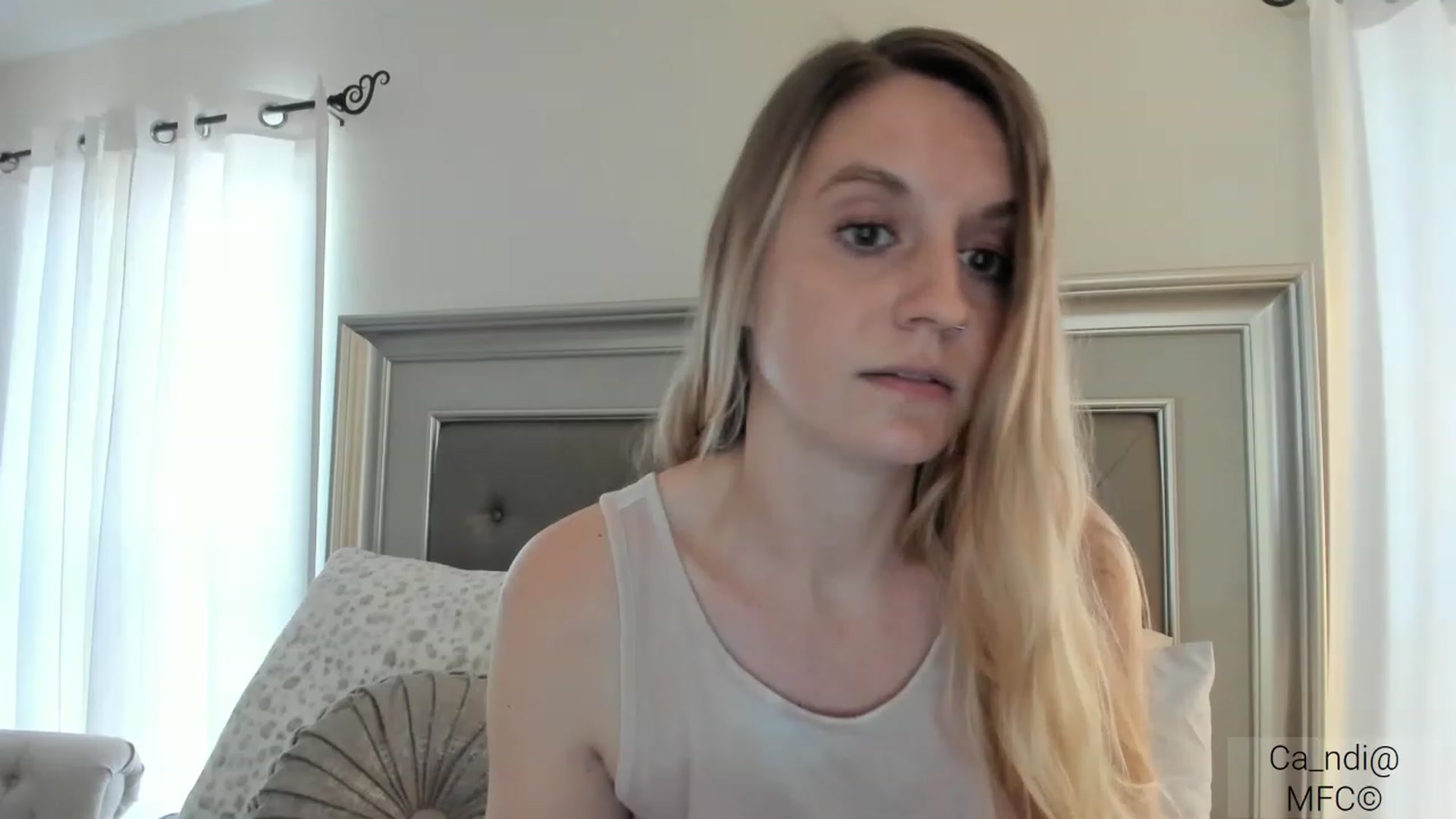 Gallery image thumbnail from Ca_ndi's myfreecams stream on, 02/27/2023, 19:23 image 19 of 20