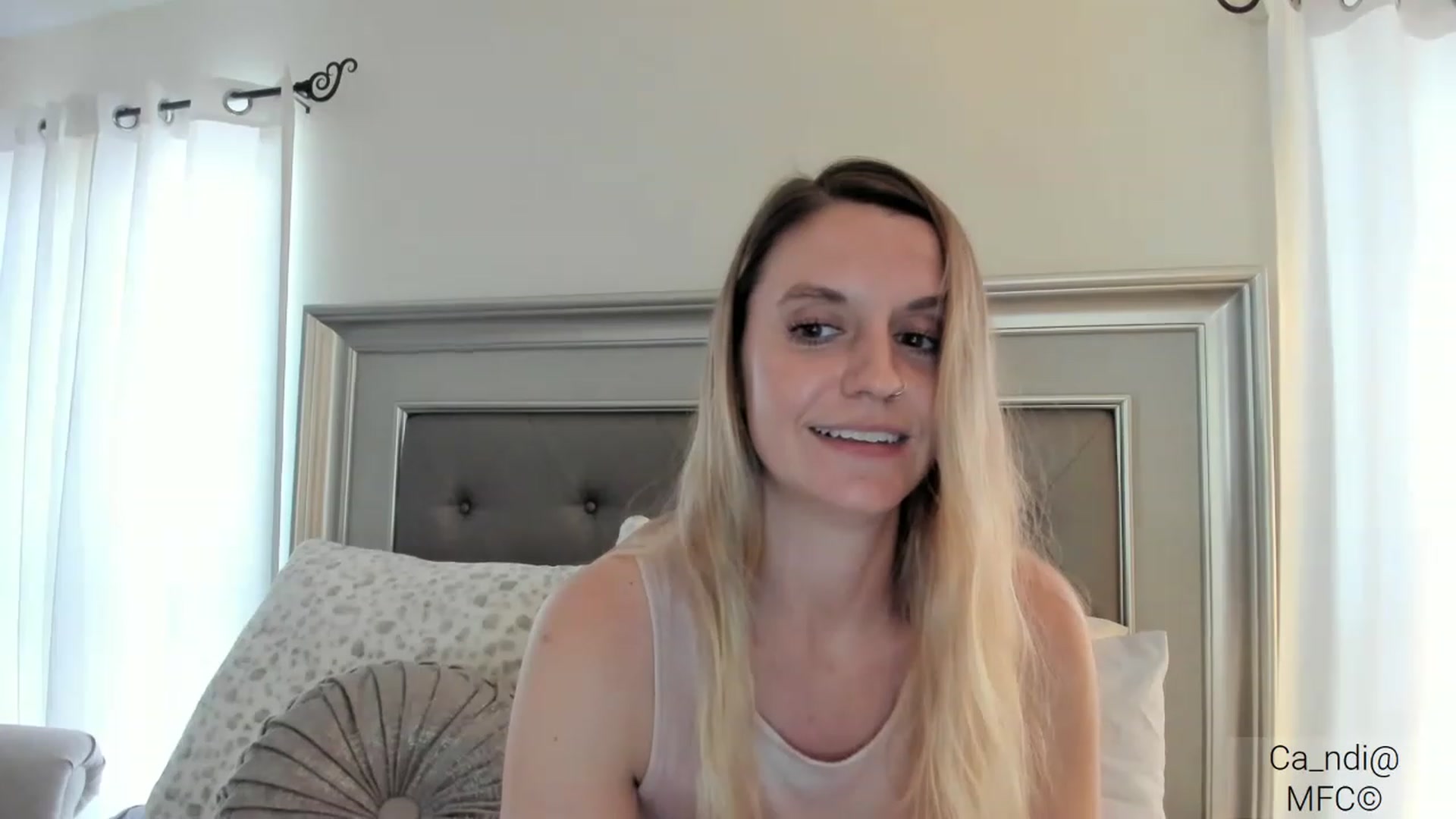 Gallery image thumbnail from Ca_ndi's myfreecams stream on, 02/27/2023, 19:23 image 13 of 20