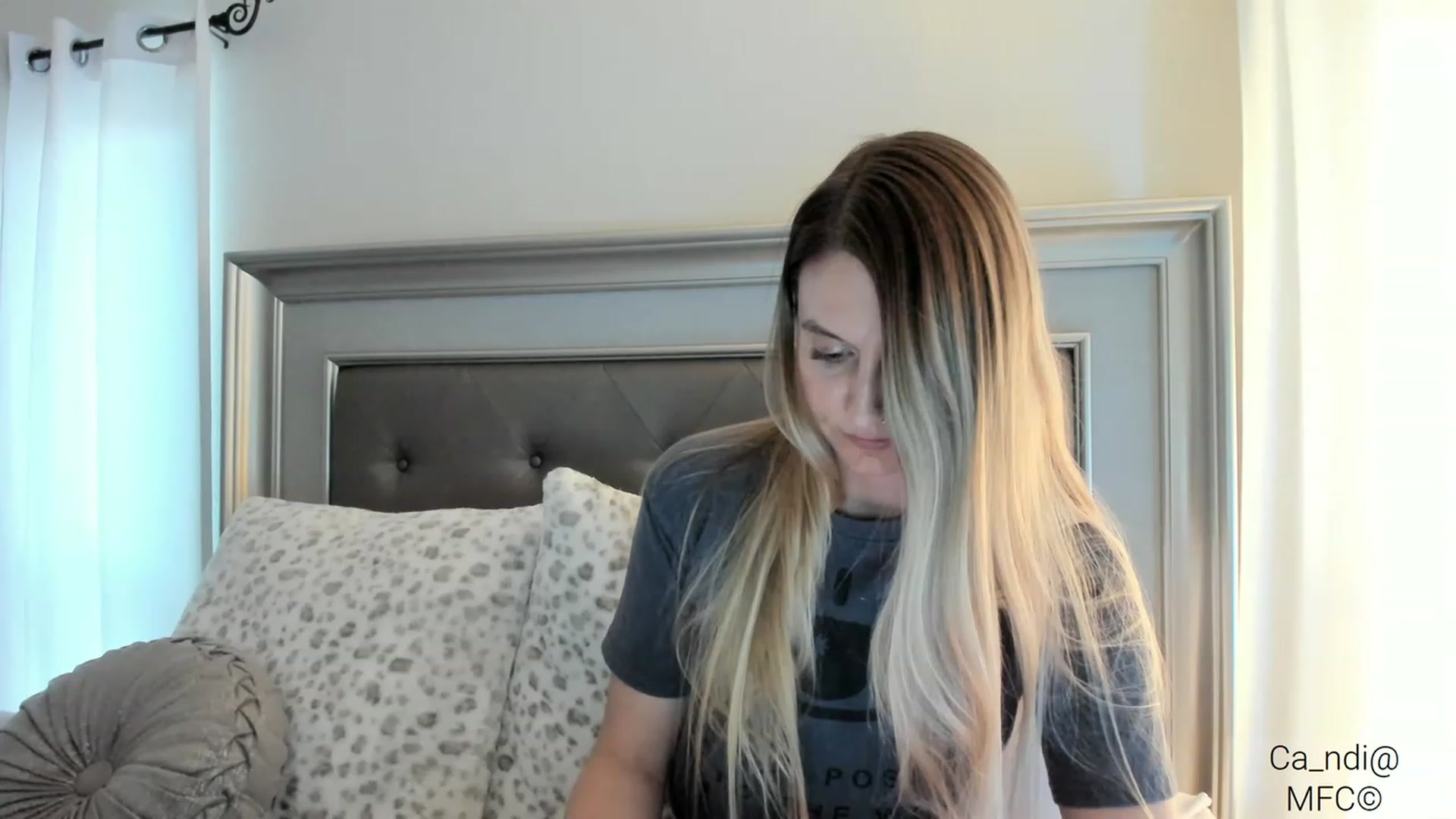 Gallery image thumbnail from Ca_ndi's myfreecams stream on, 02/28/2023, 23:24 image 12 of 20