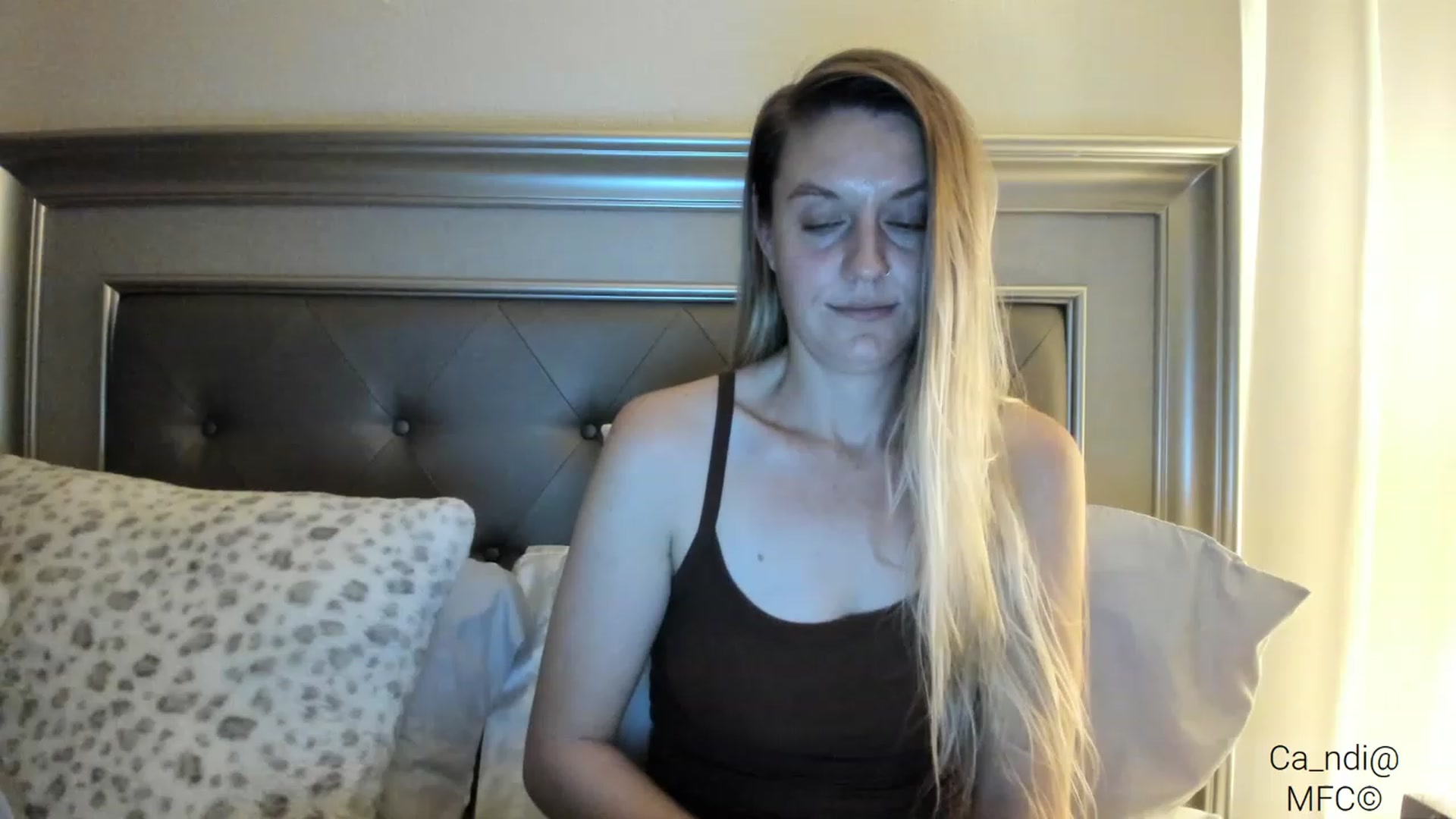 Gallery image thumbnail from Ca_ndi's myfreecams stream on, 03/01/2023, 09:15 image 6 of 20
