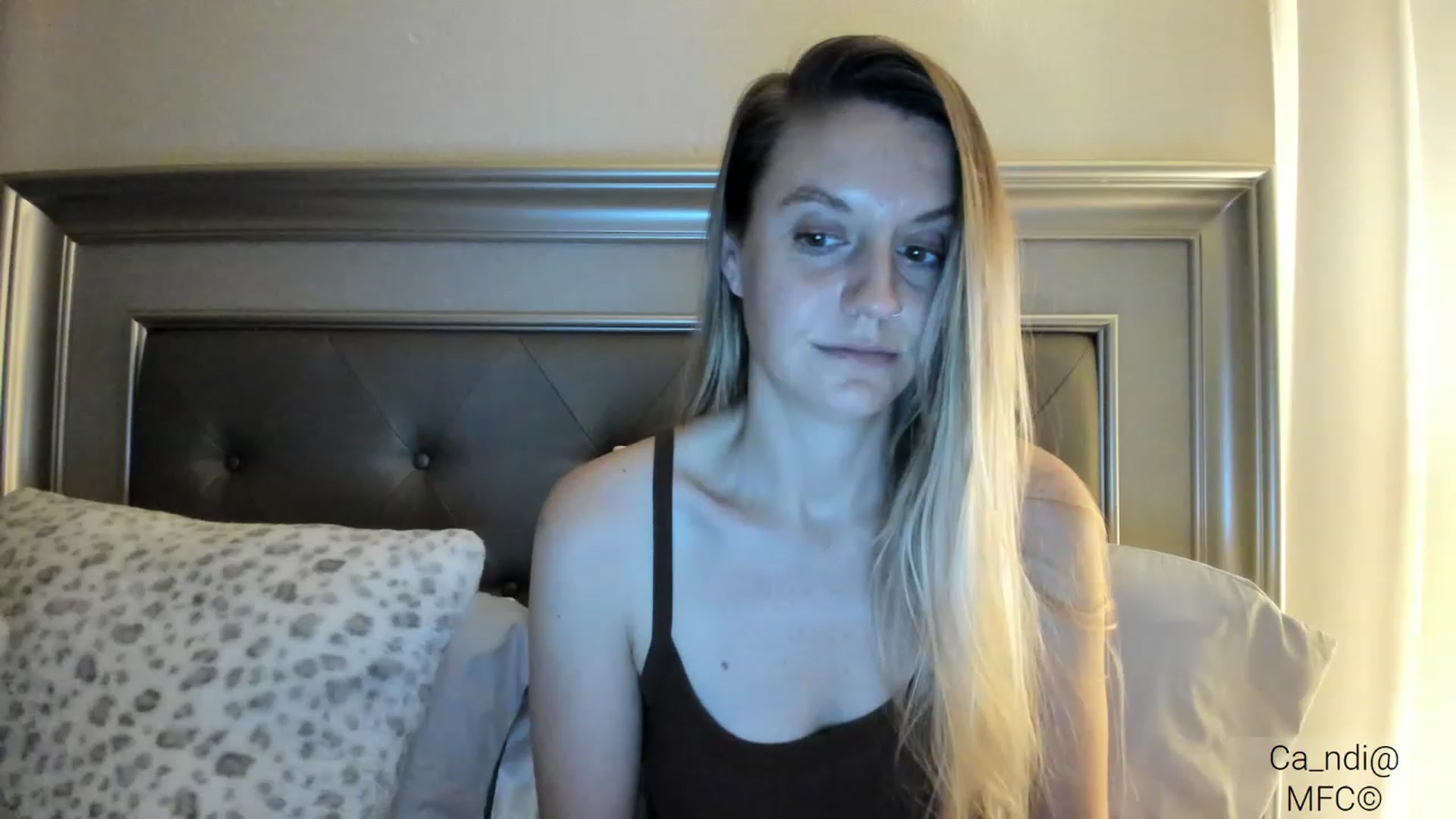 Gallery image thumbnail from Ca_ndi's myfreecams stream on, 03/01/2023, 09:15 image 10 of 20