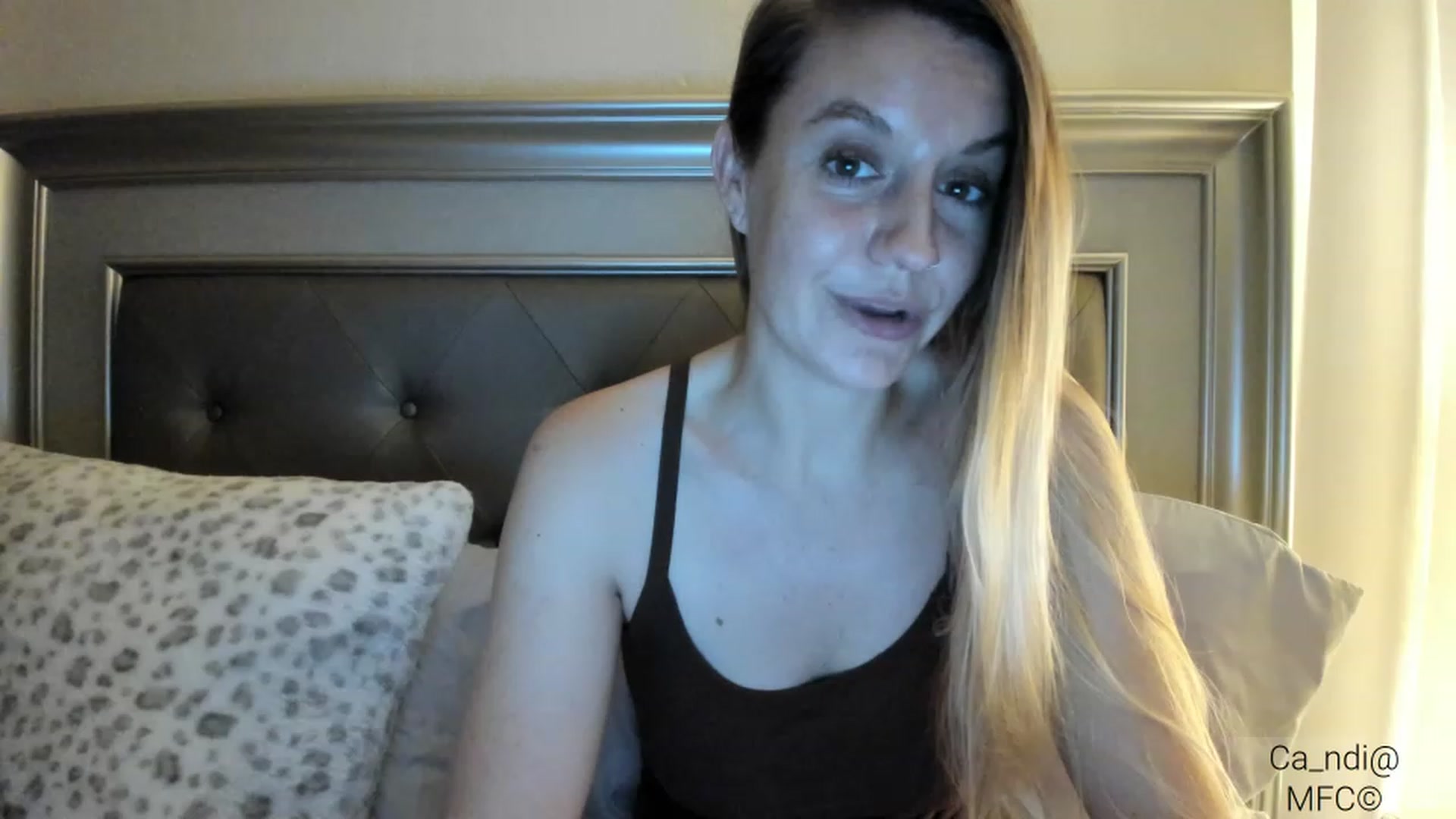 Gallery image thumbnail from Ca_ndi's myfreecams stream on, 03/01/2023, 09:15 image 12 of 20