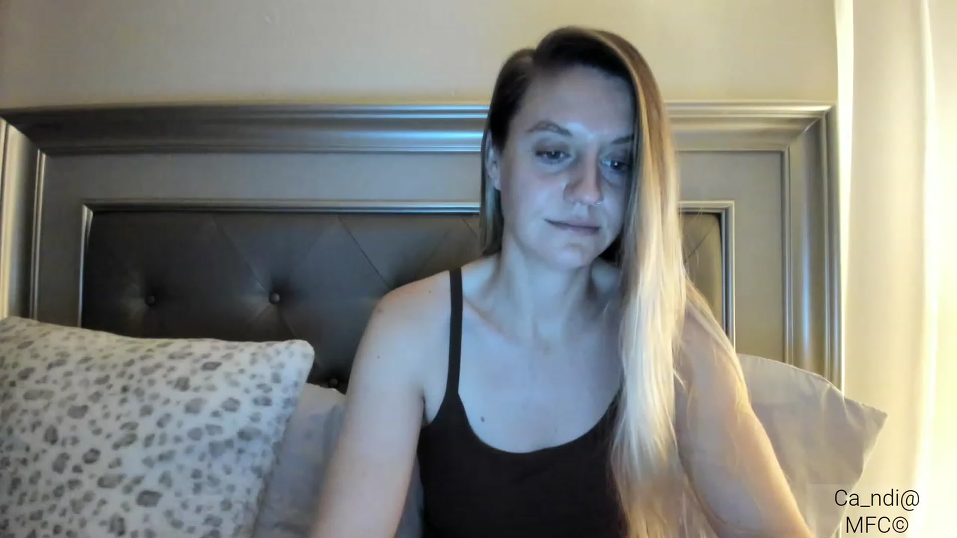 Gallery image thumbnail from Ca_ndi's myfreecams stream on, 03/01/2023, 09:15 image 17 of 20
